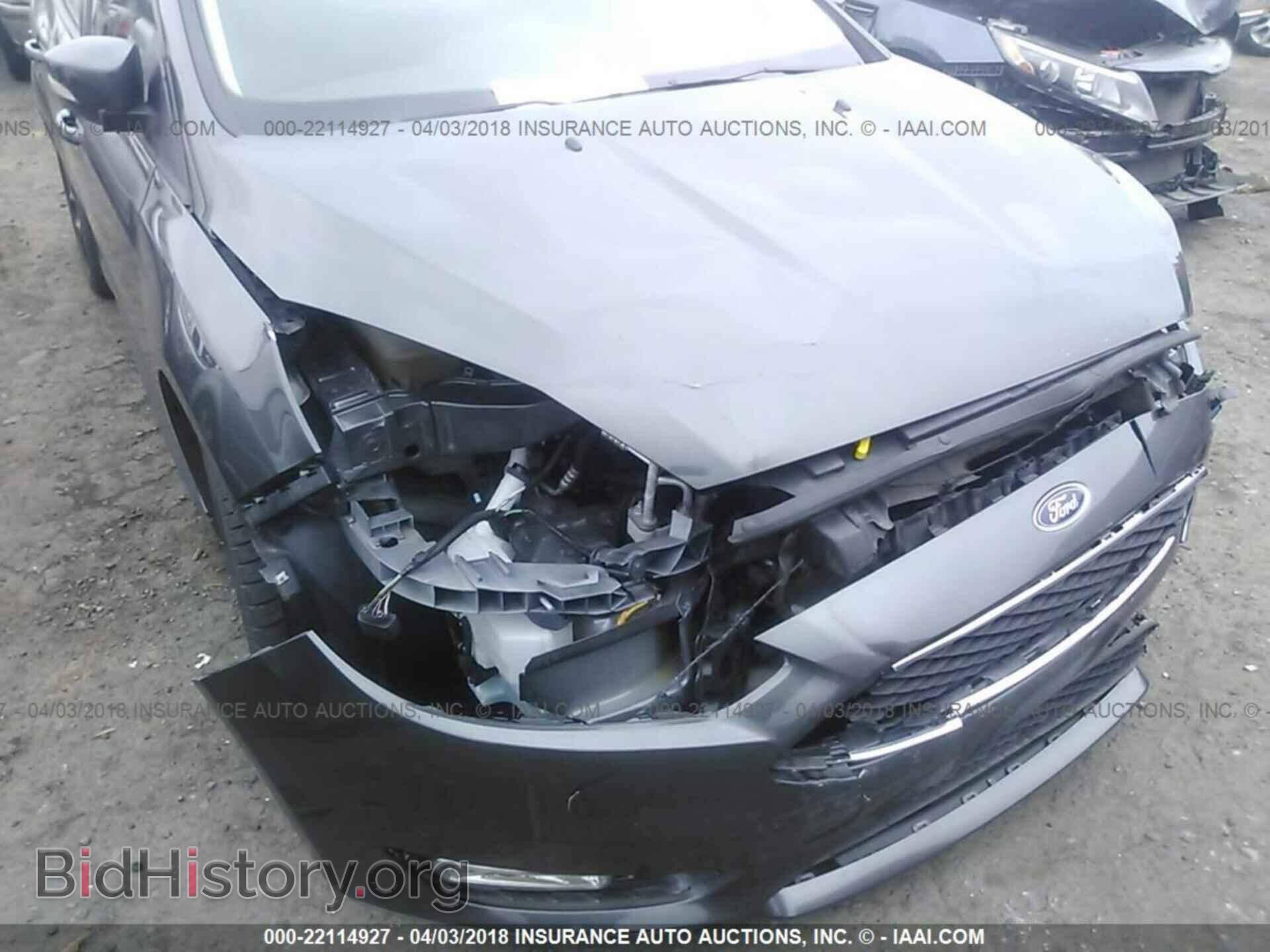2015 Ford Focus - VIN: 1FADP3F24FL218639 - Photo 6
