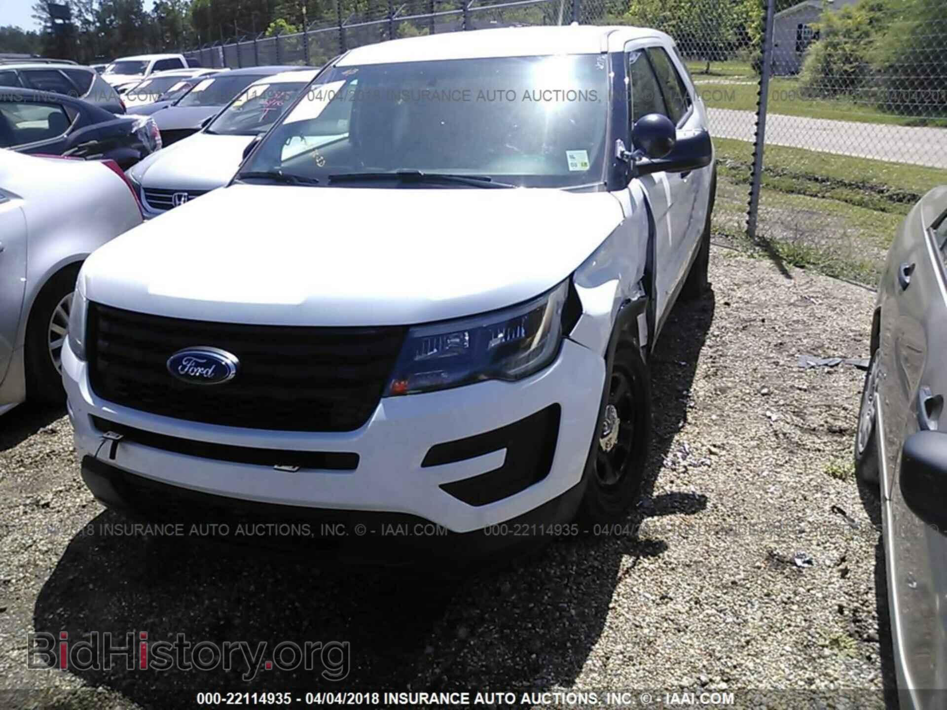 2016 Ford Explorer - VIN: 1FM5K8AR7GGC92612 - Фото 2