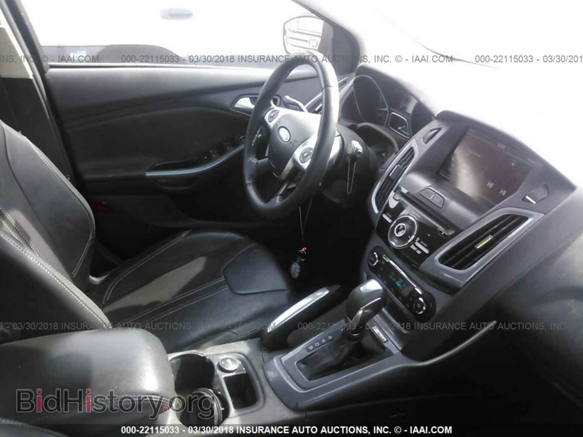 2012 Ford Focus - VIN: 1FAHP3N25CL279738 - Photo 5