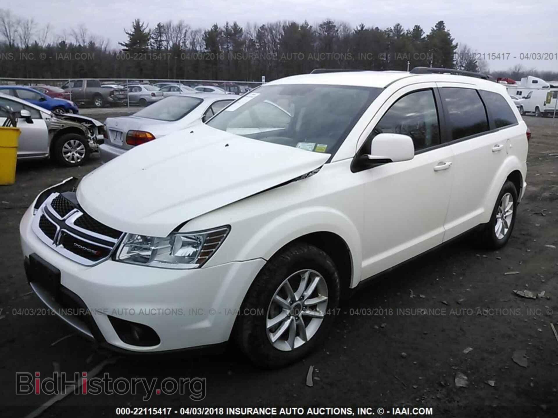 2013 Dodge Journey - VIN: 3C4PDDBG3DT566117 - Фото 2