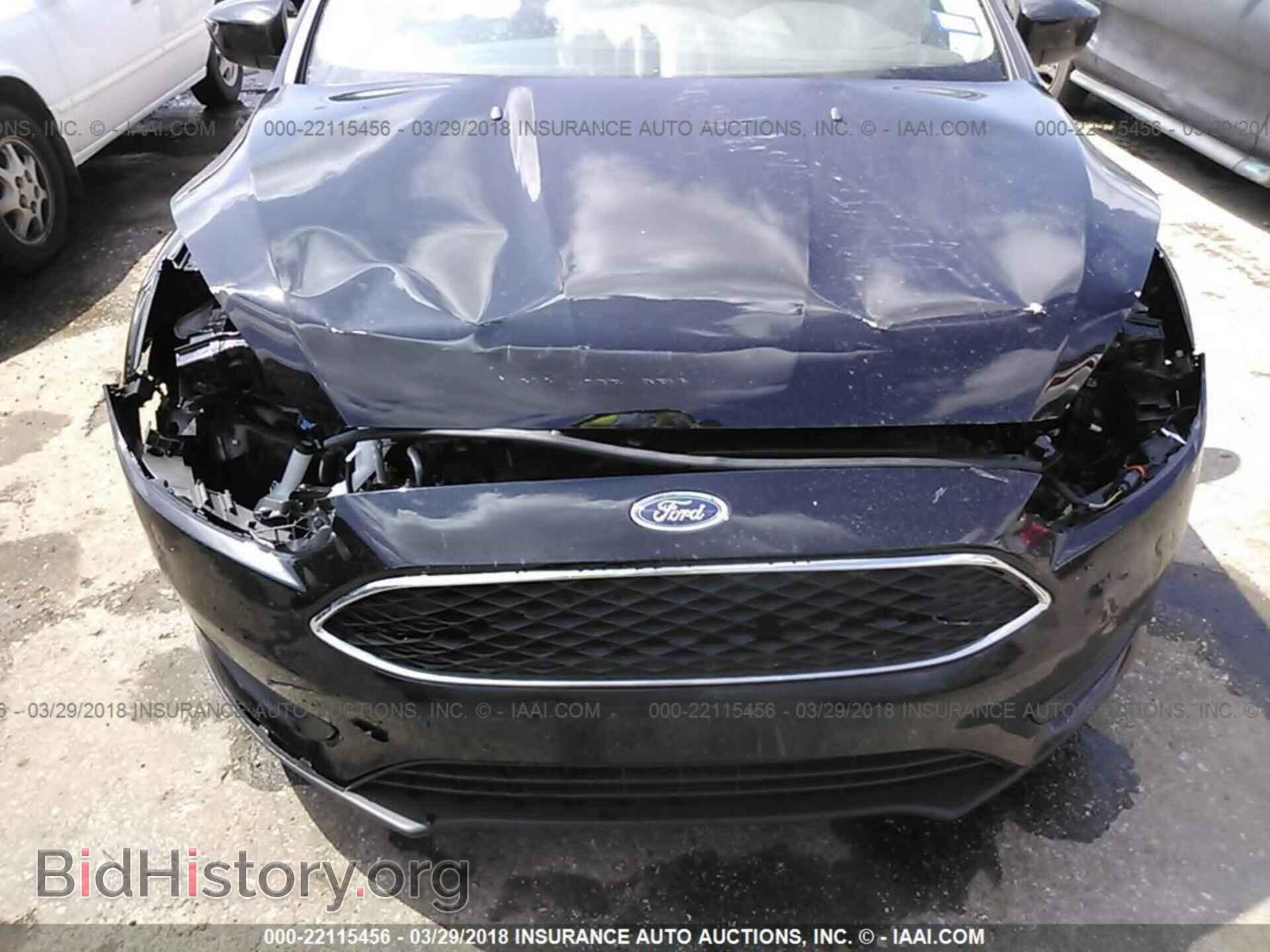 2018 Ford Focus - VIN: 1FADP3F29JL258904 - Фото 6