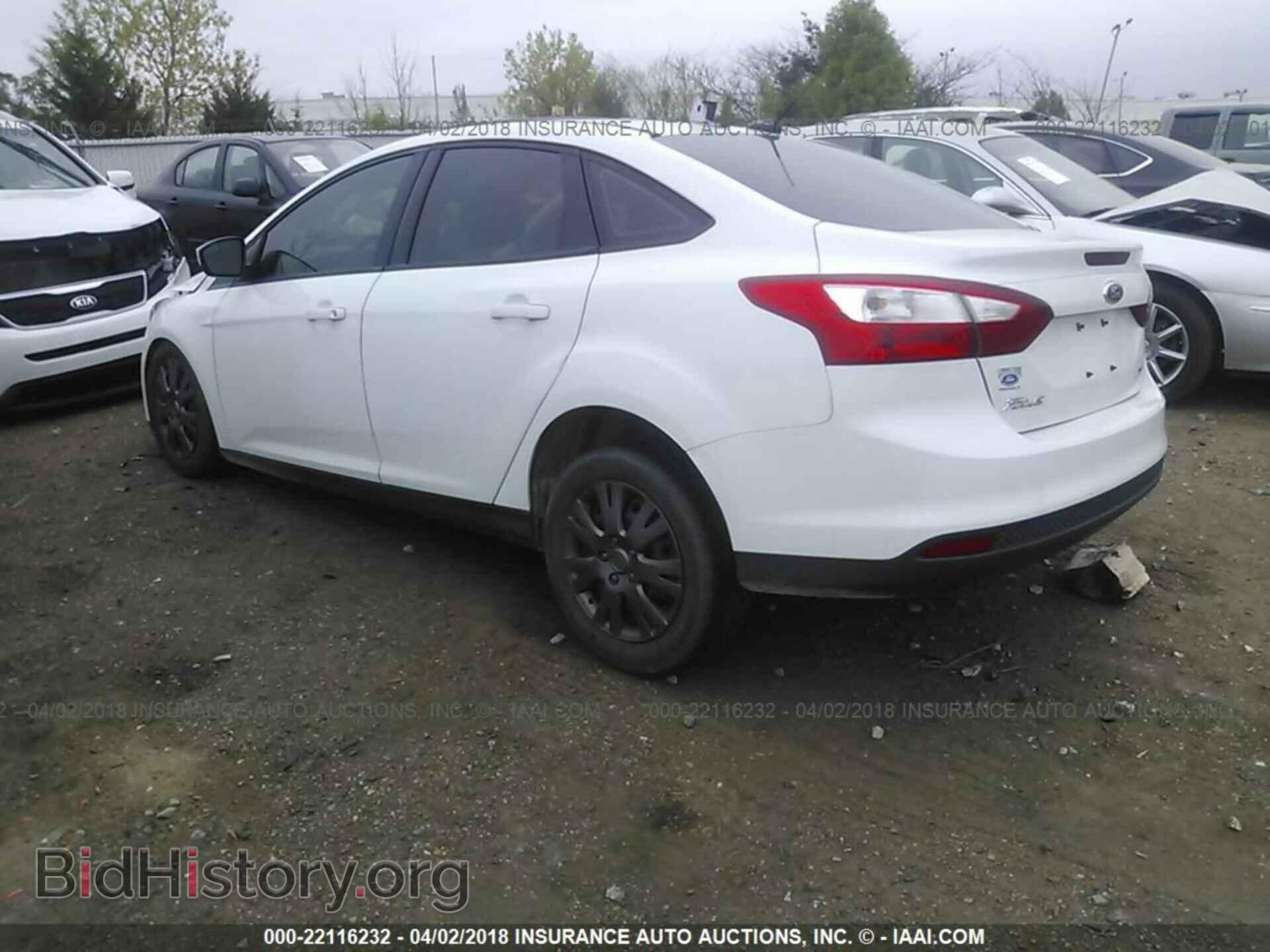 2012 Ford Focus - VIN: 1FAHP3F25CL189553 - Photo 3