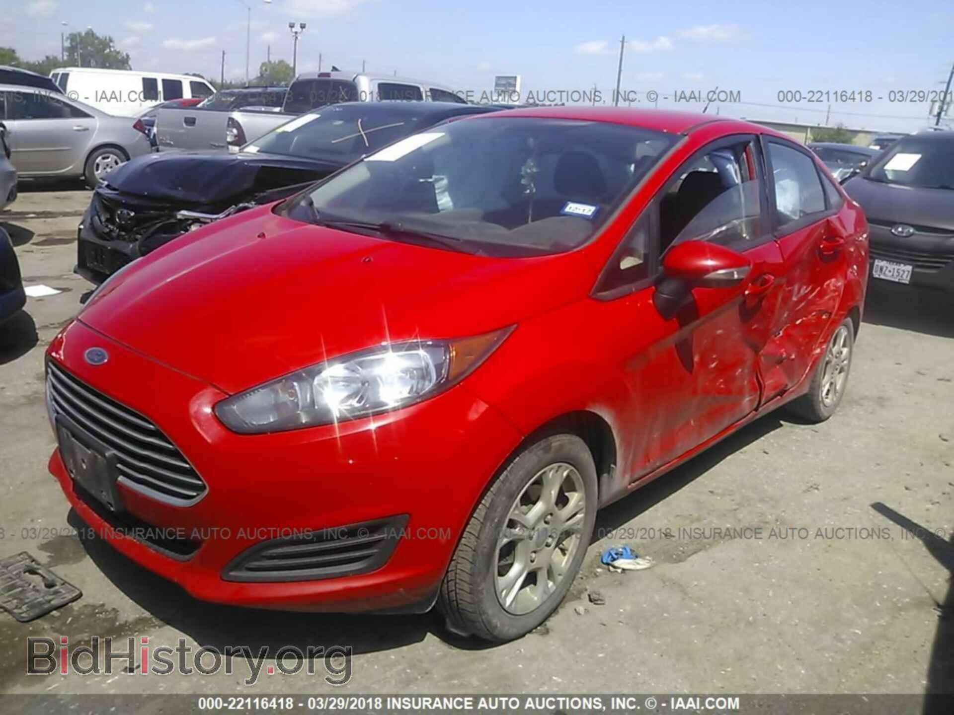 2014 Ford Fiesta - VIN: 3FADP4BJ9EM142447 - Фото 2