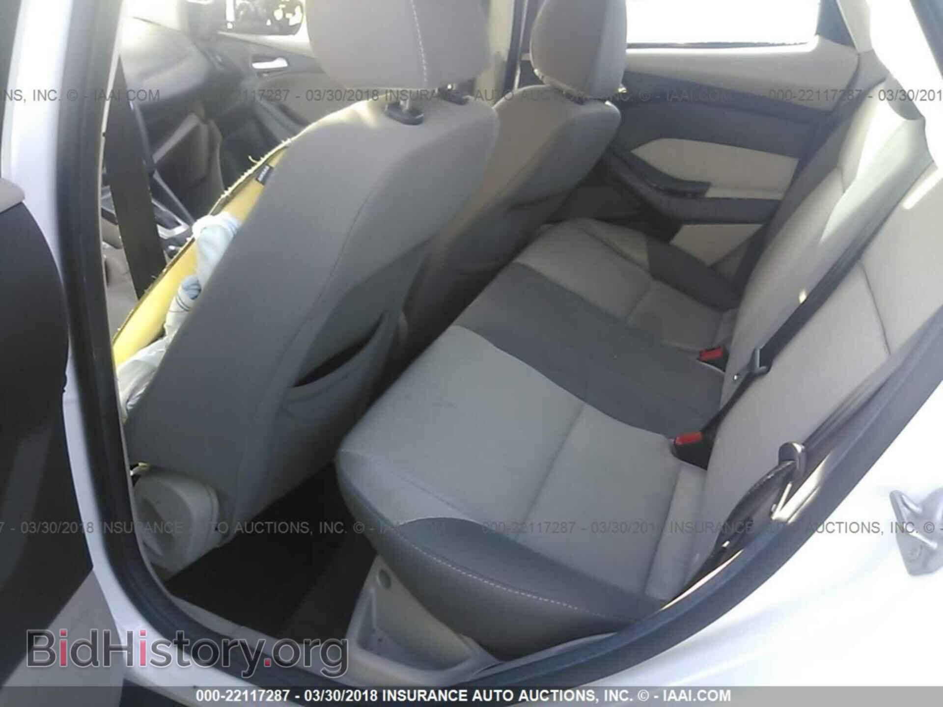 2014 Ford Focus - VIN: 1FADP3F25EL266097 - Фото 8
