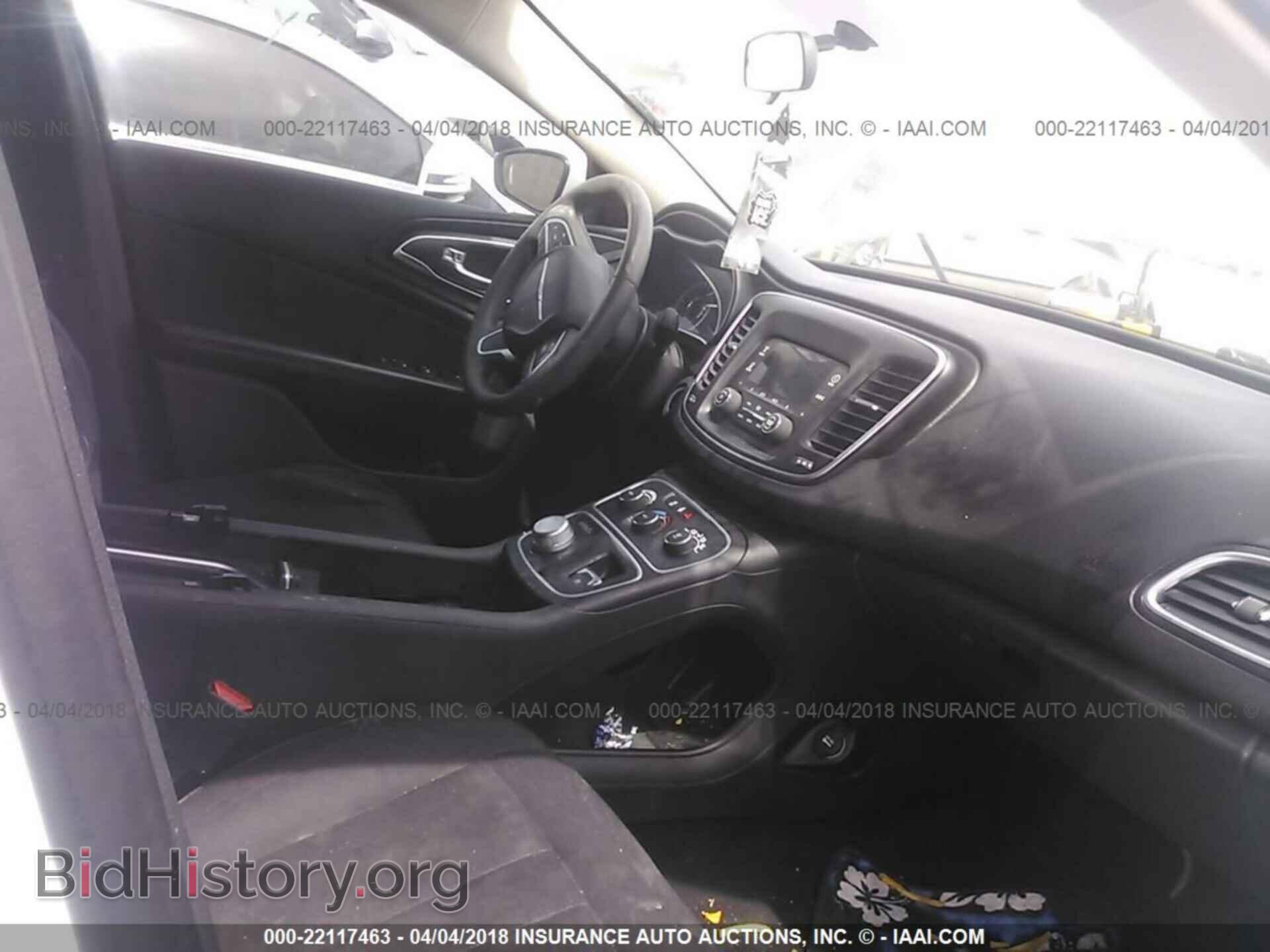 2015 Chrysler 200 - VIN: 1C3CCCFB7FN569510 - Photo 5