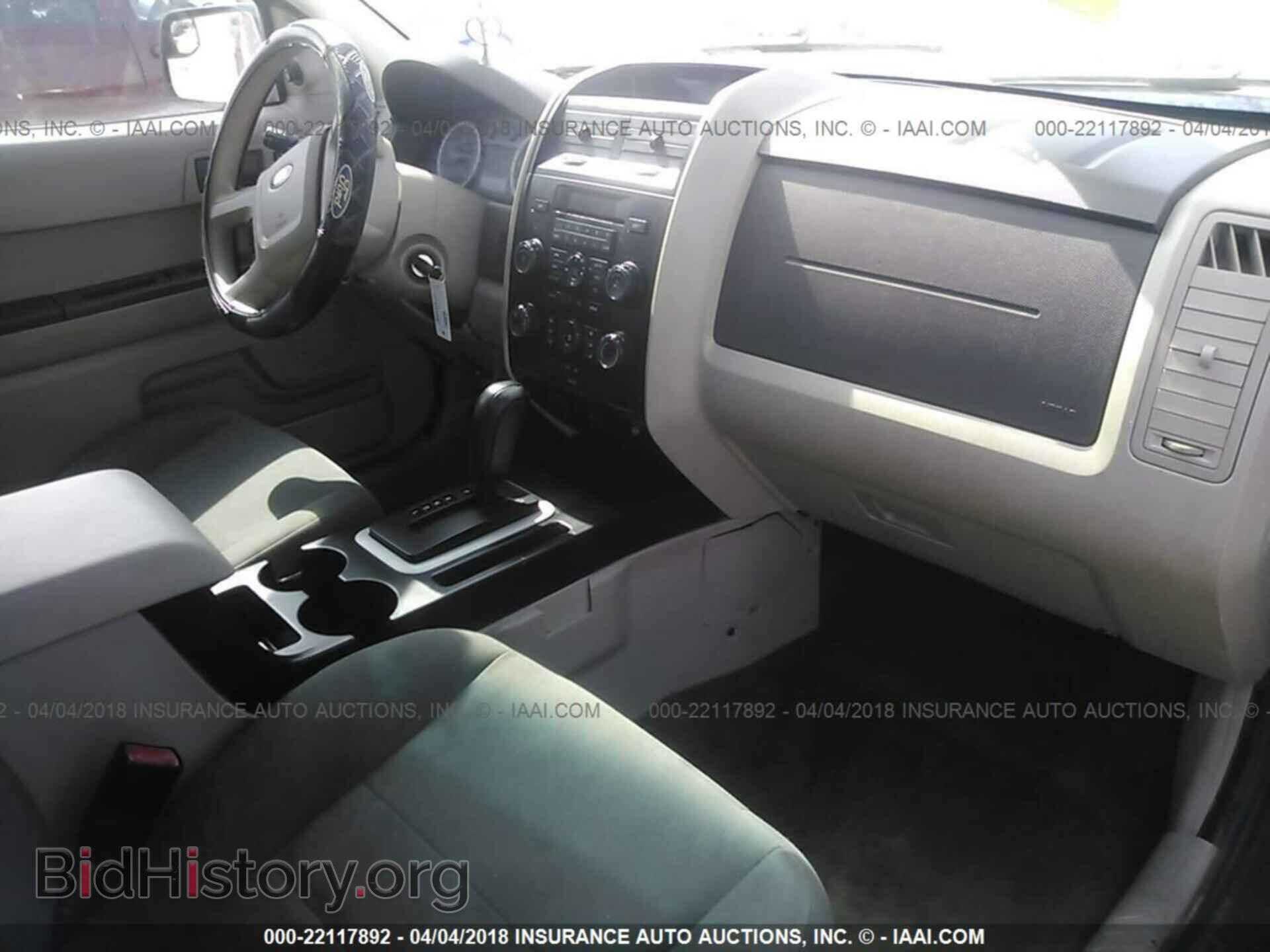 2012 Ford Escape - VIN: 1FMCU0C70CKA75151 - Фото 5