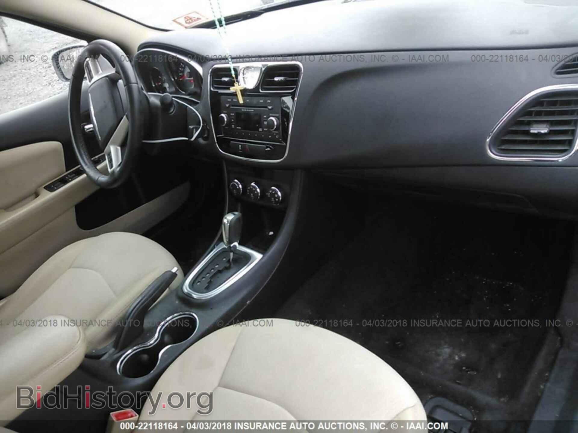 2012 Chrysler 200 - VIN: 1C3CCBBB3CN239388 - Фото 5