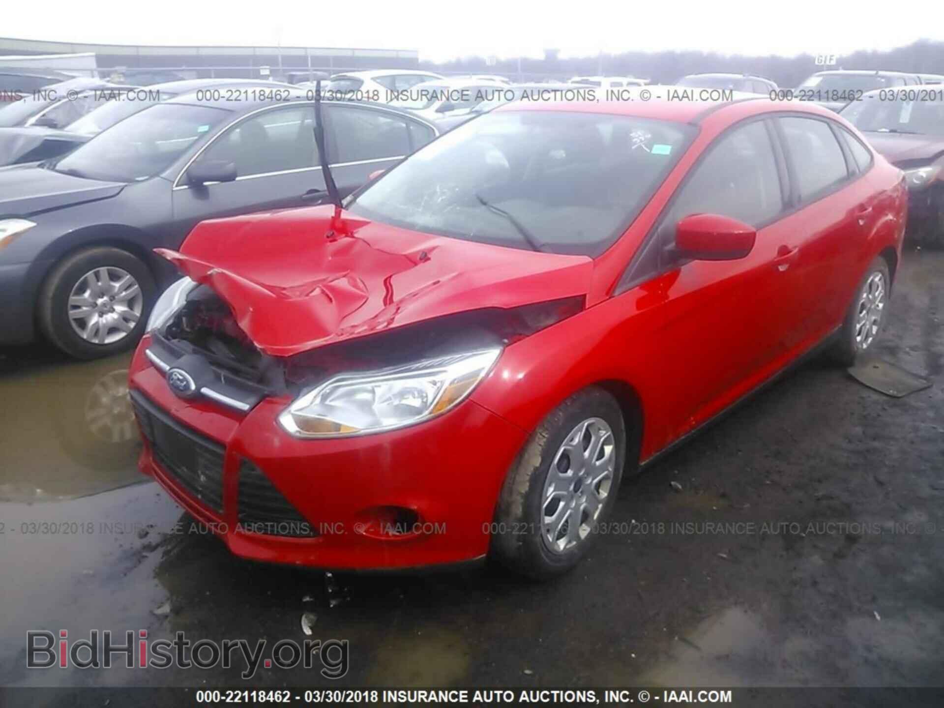 2012 Ford Focus - VIN: 1FAHP3F29CL233327 - Photo 2