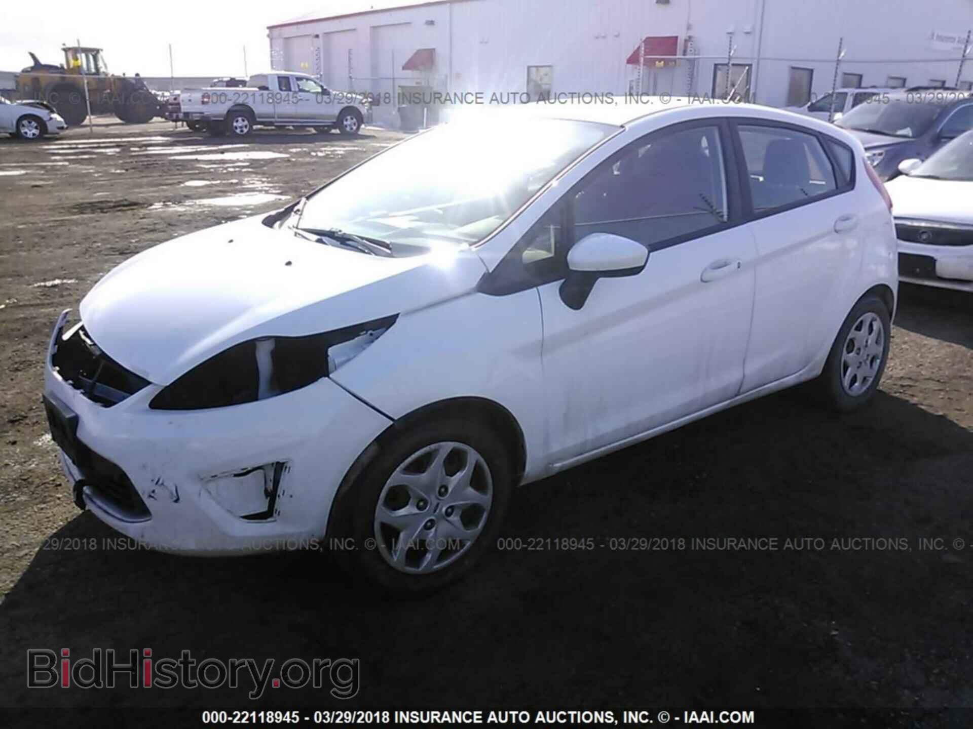 2012 Ford Fiesta - VIN: 3FADP4EJ0CM118370 - Фото 2