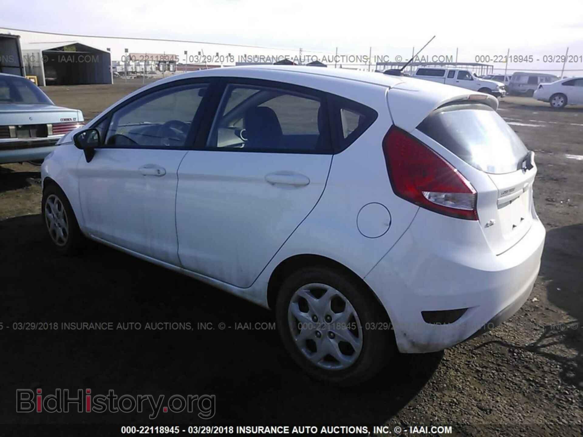 2012 Ford Fiesta - VIN: 3FADP4EJ0CM118370 - Фото 3