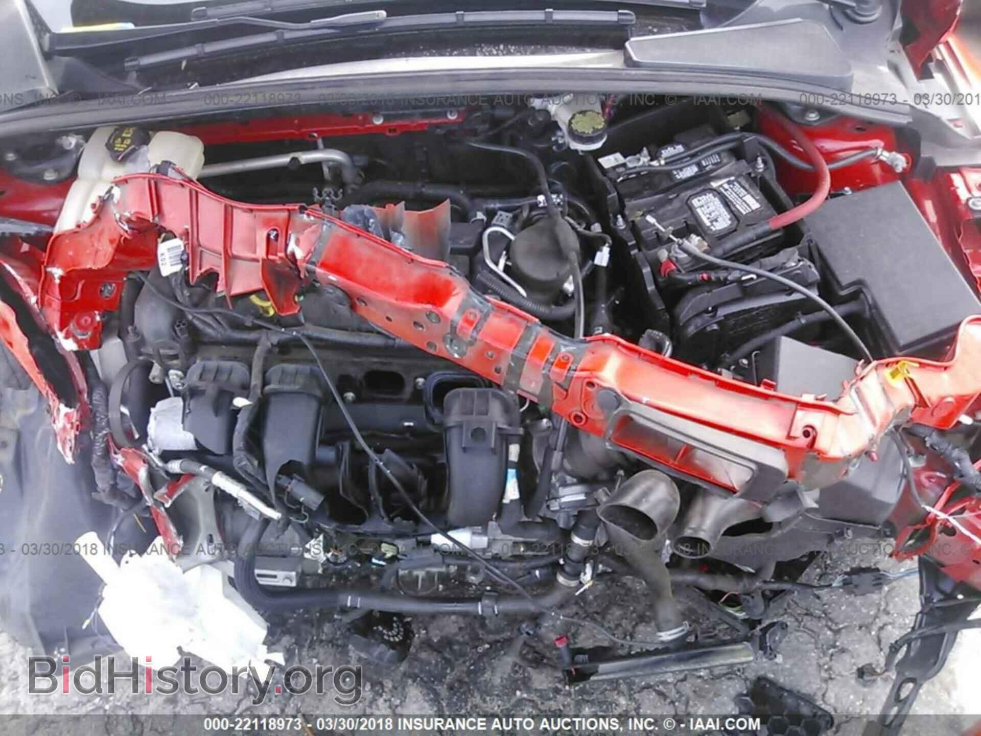 2014 Ford Focus - VIN: 1FADP3F22EL243862 - Photo 10