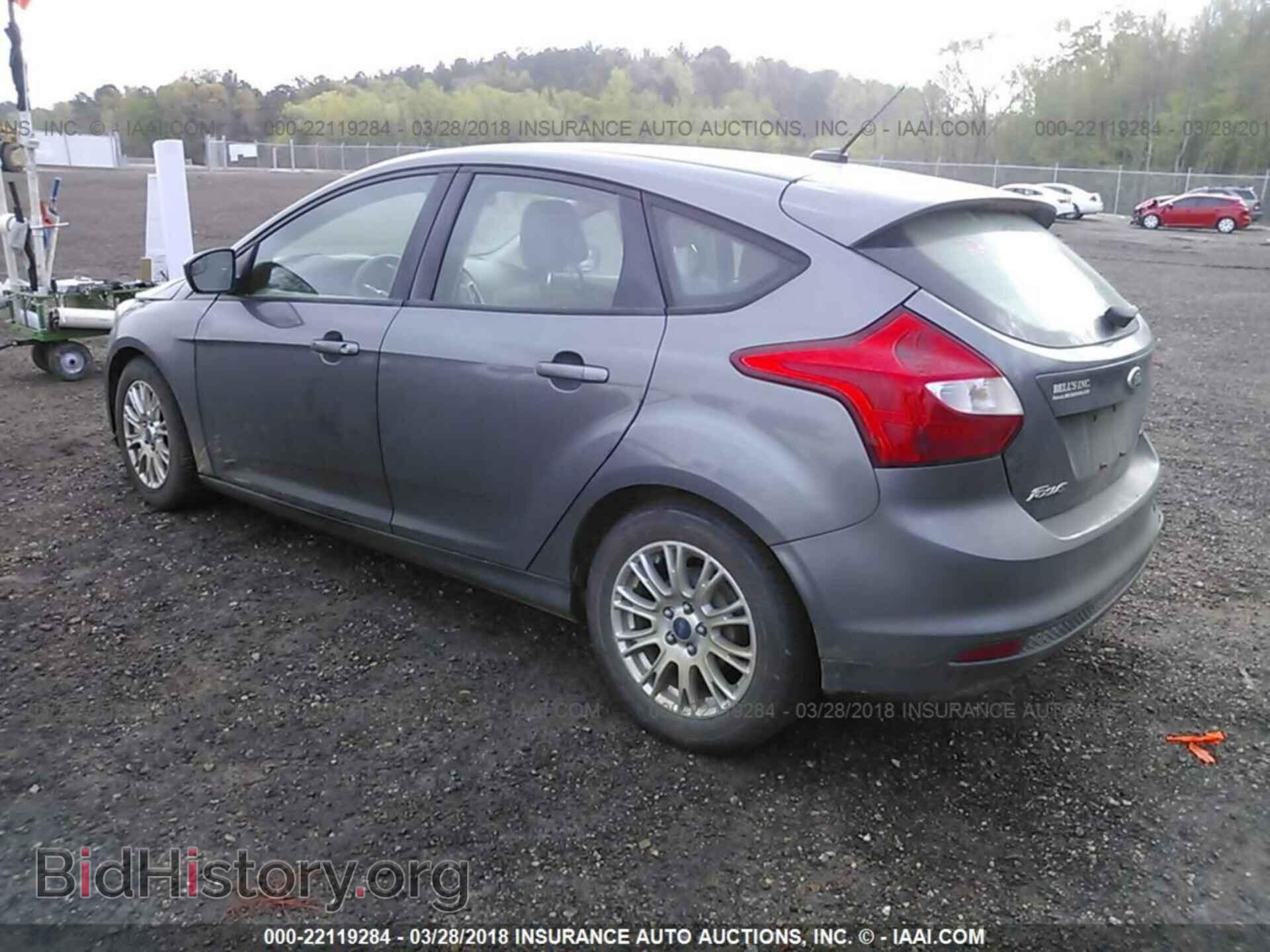 2012 Ford Focus - VIN: 1FAHP3K21CL135995 - Фото 3