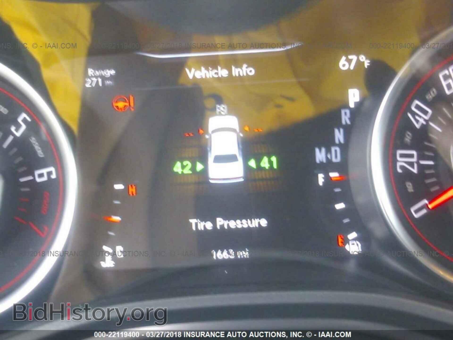 2018 Dodge Challenger - VIN: 2C3CDZAG7JH236227 - Photo 7