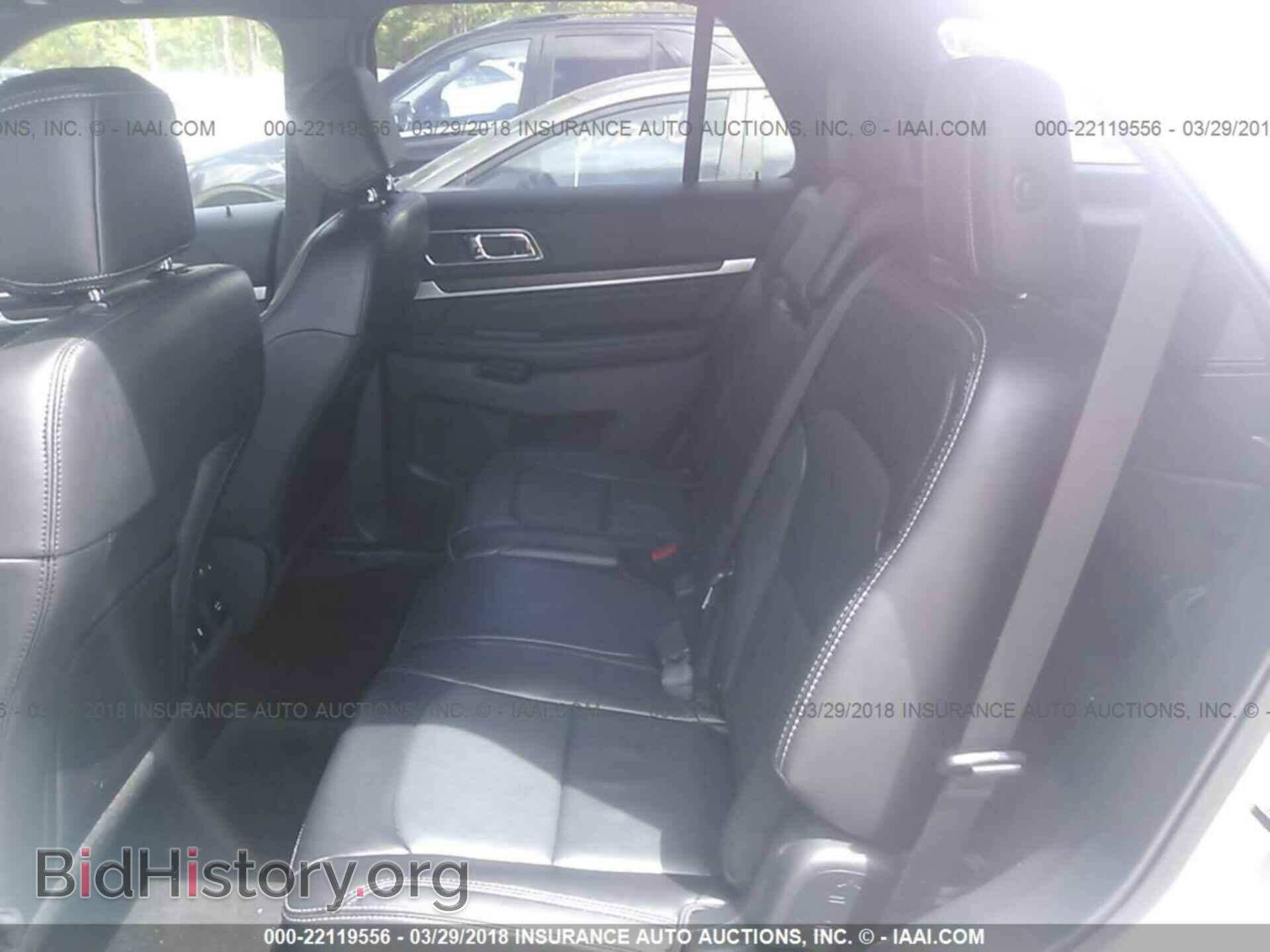 2017 Ford Explorer - VIN: 1FM5K7F8XHGC37762 - Photo 8