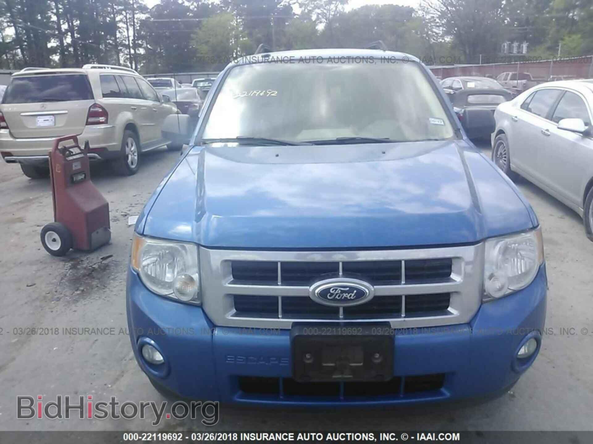 2012 Ford Escape - VIN: 1FMCU0D78CKC20418 - Photo 6