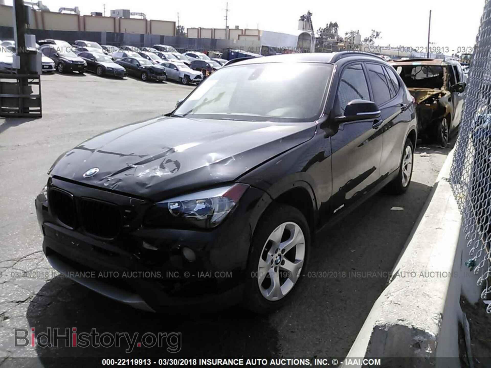2014 Bmw X1 - VIN: WBAVM1C58EVW49026 - Фото 2
