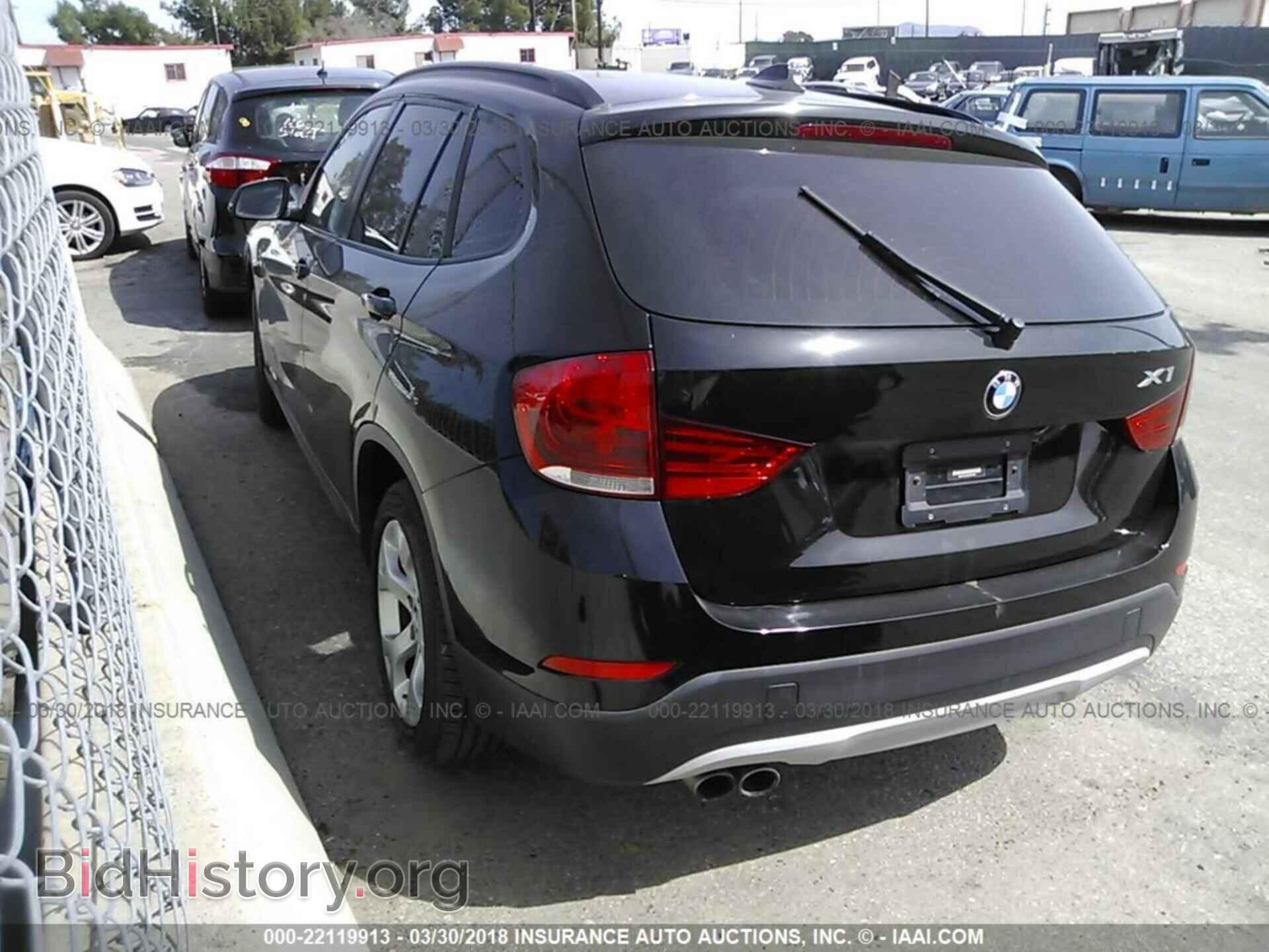 2014 Bmw X1 - VIN: WBAVM1C58EVW49026 - Фото 3