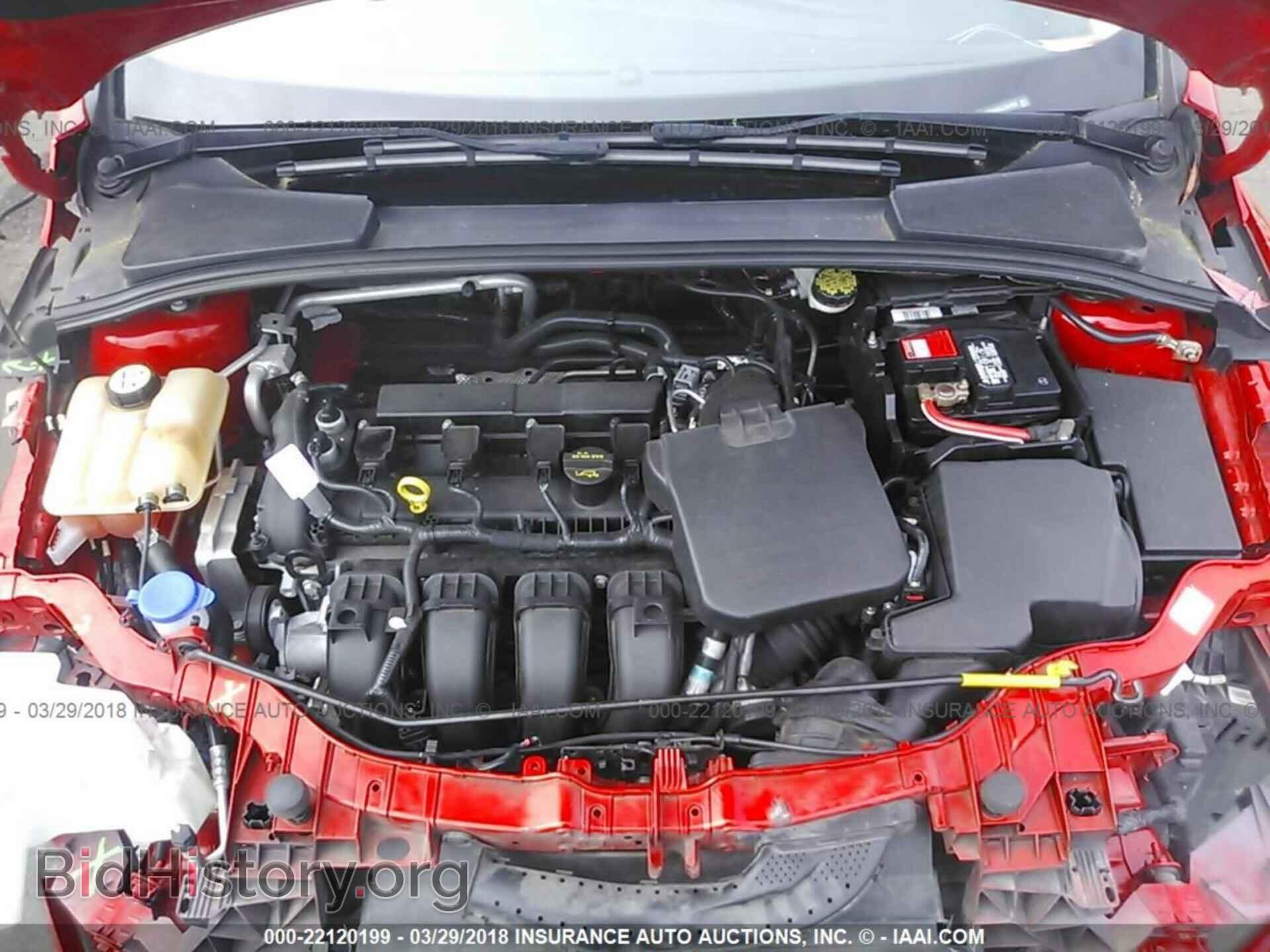 2012 Ford Focus - VIN: 1FAHP3M26CL367957 - Photo 10