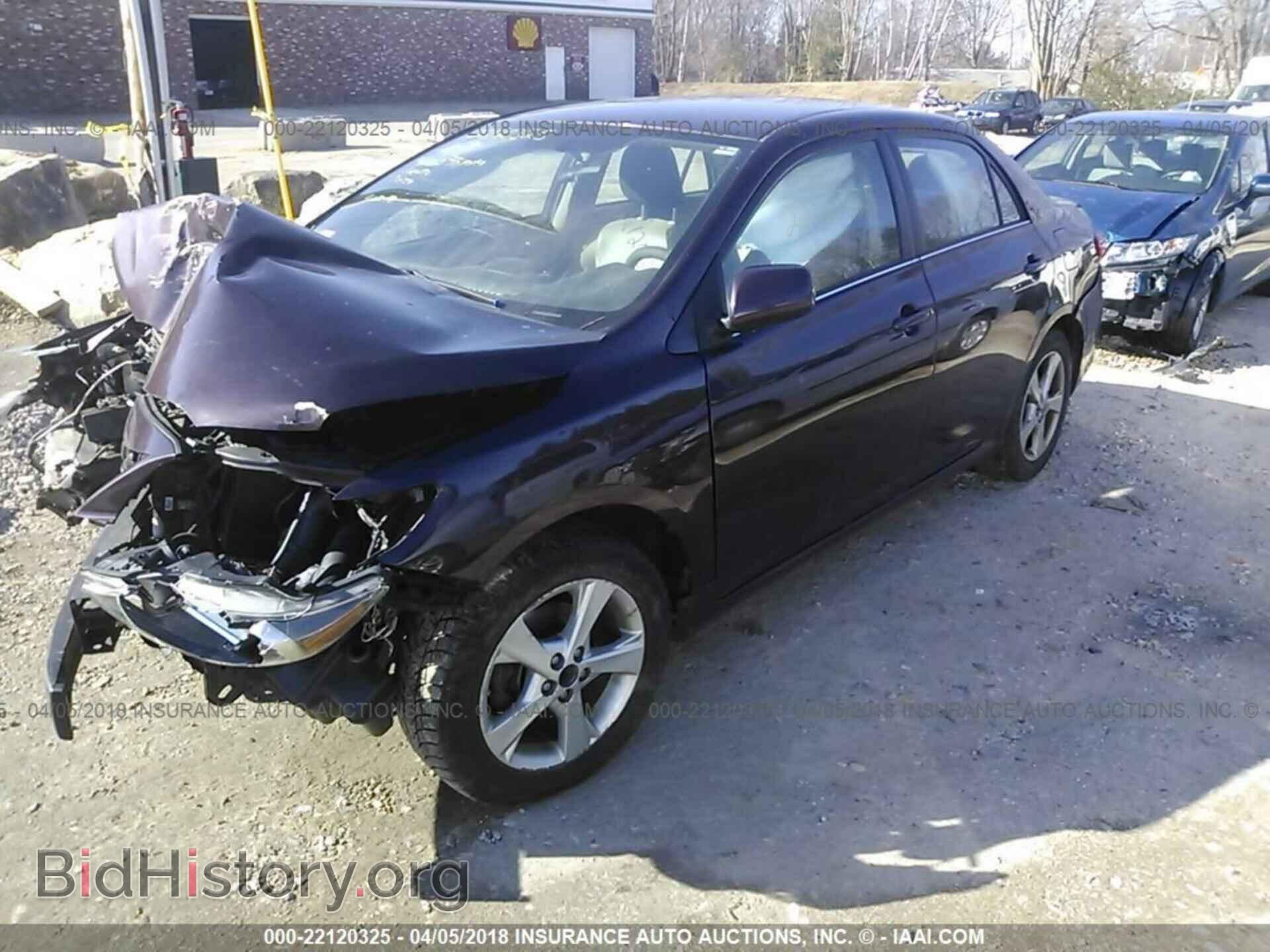 2013 Toyota Corolla - VIN: 2T1BU4EE4DC070993 - Фото 2