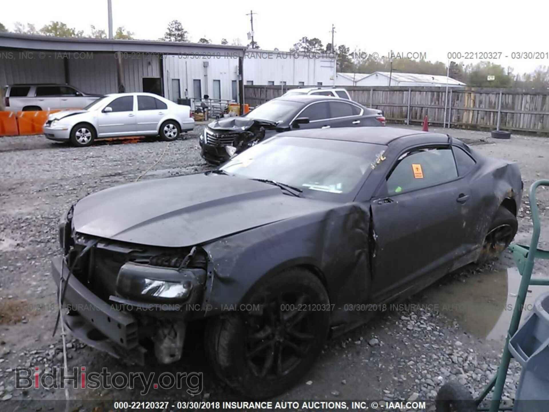 2014 Chevrolet Camaro - VIN: 2G1FA1E39E9148895 - Фото 2