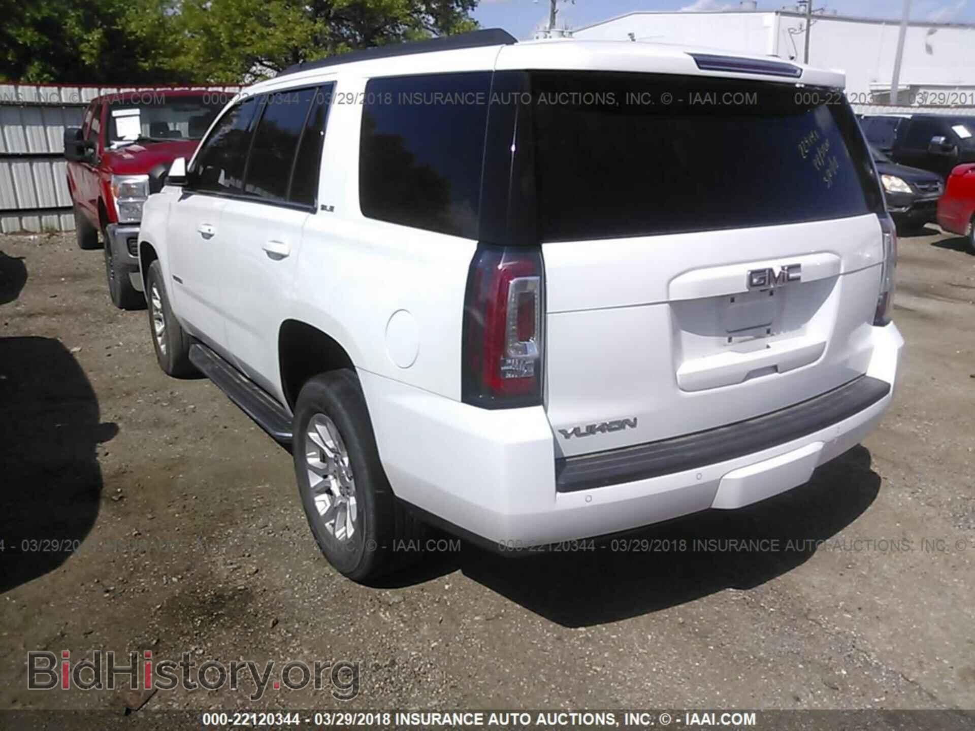 2015 Gmc Yukon - VIN: 1GKS1AKC7FR685979 - Фото 3