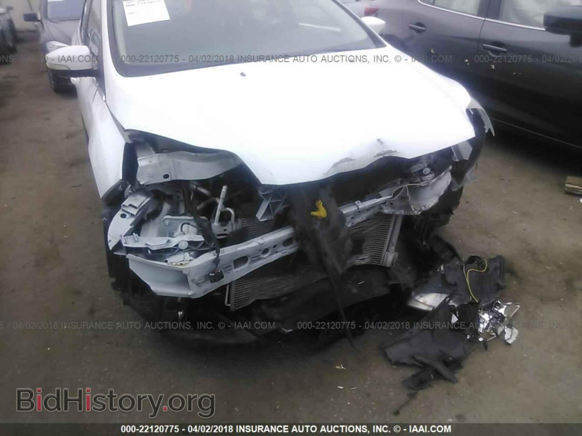 2012 Ford Focus - VIN: 1FAHP3M27CL168545 - Photo 6