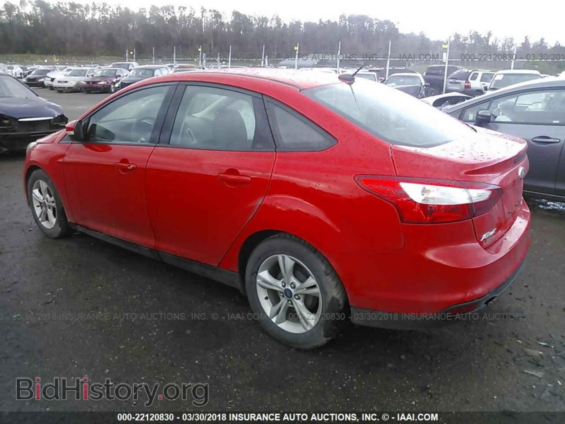 2014 Ford Focus - VIN: 1FADP3F20EL435846 - Photo 3