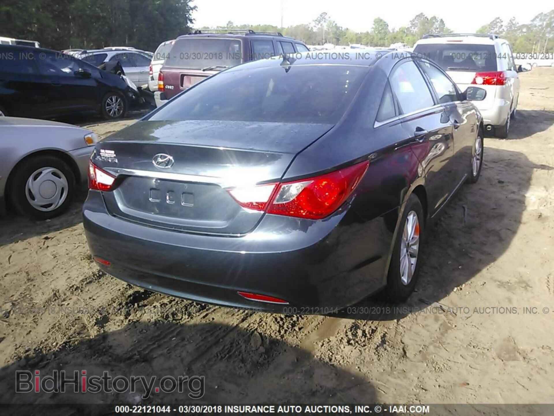 2012 Hyundai Sonata - VIN: 5NPEB4AC1CH488351 - Фото 4