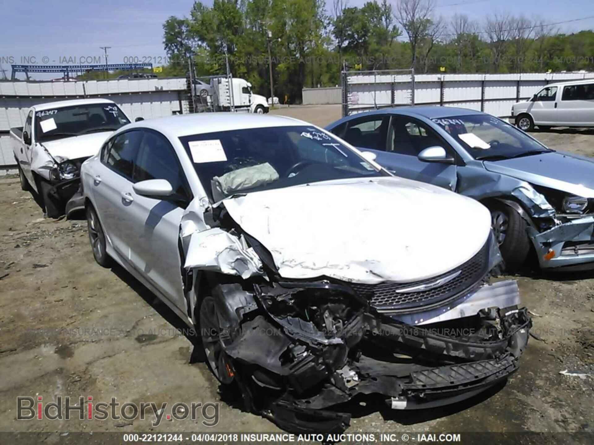 Photo 1C3CCCBB3FN693554 - Chrysler 200 2015