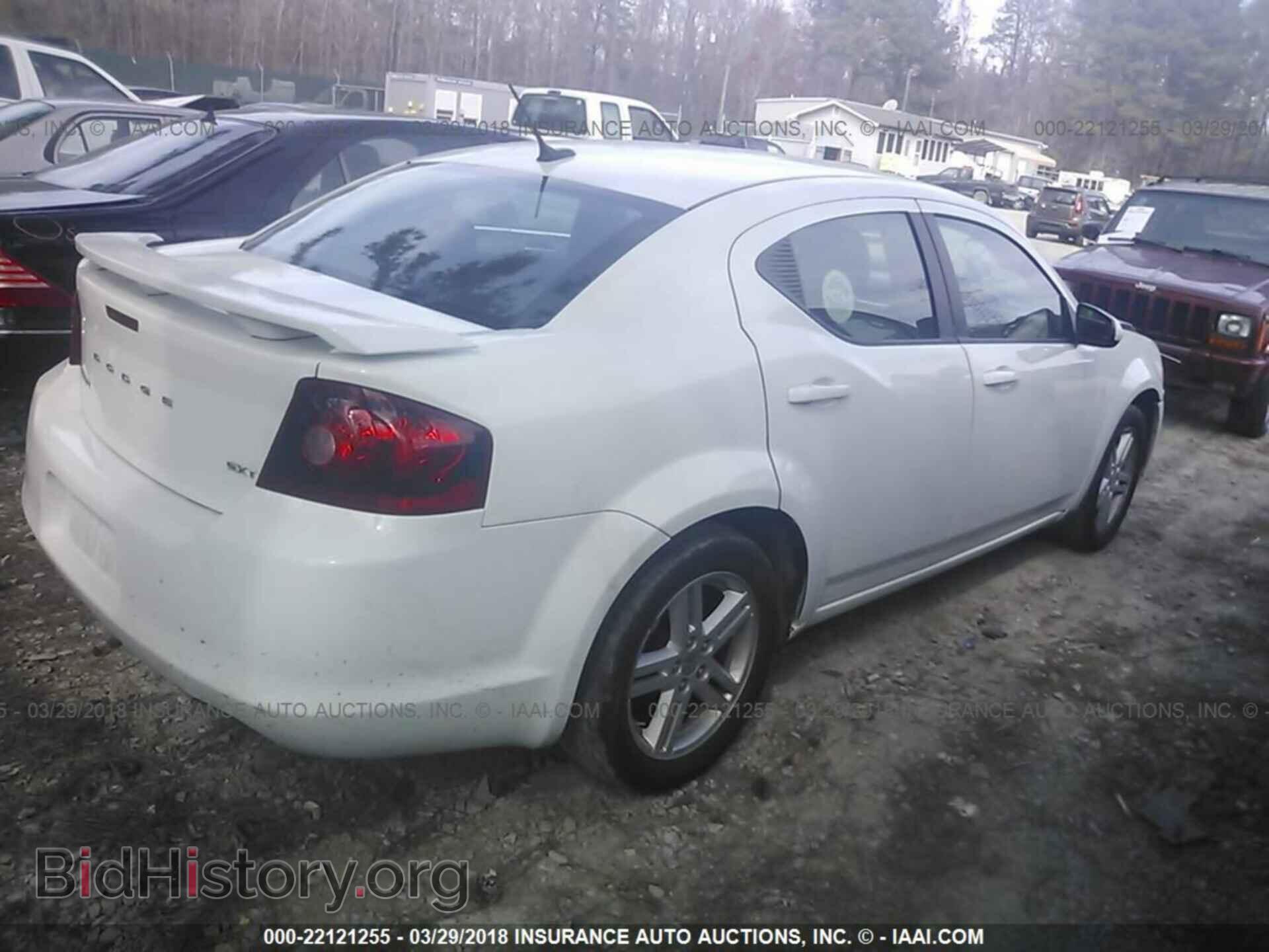 2013 Dodge Avenger - VIN: 1C3CDZCB6DN624935 - Photo 4