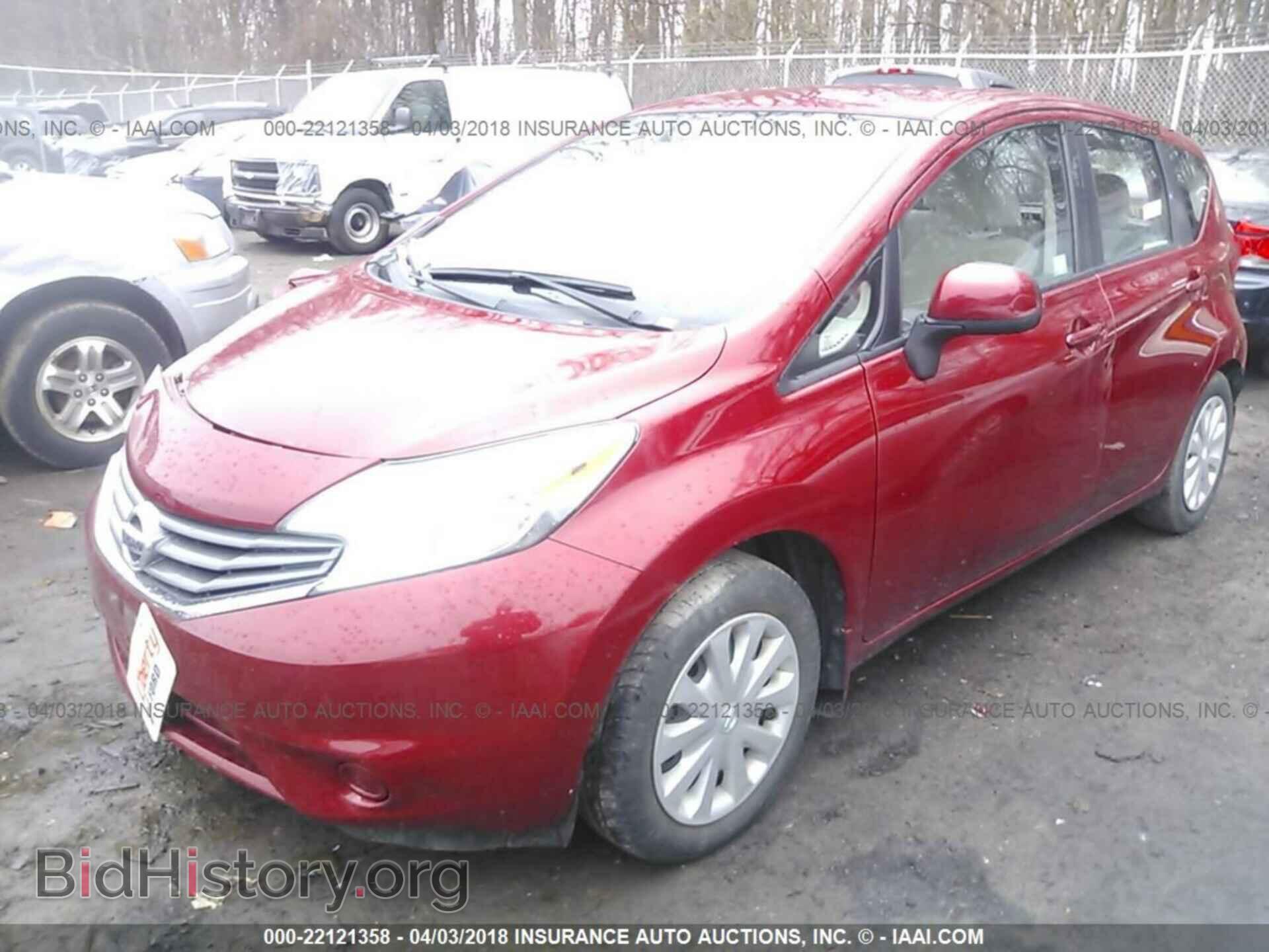 2014 Nissan Versa note - VIN: 3N1CE2CP7EL411007 - Фото 2