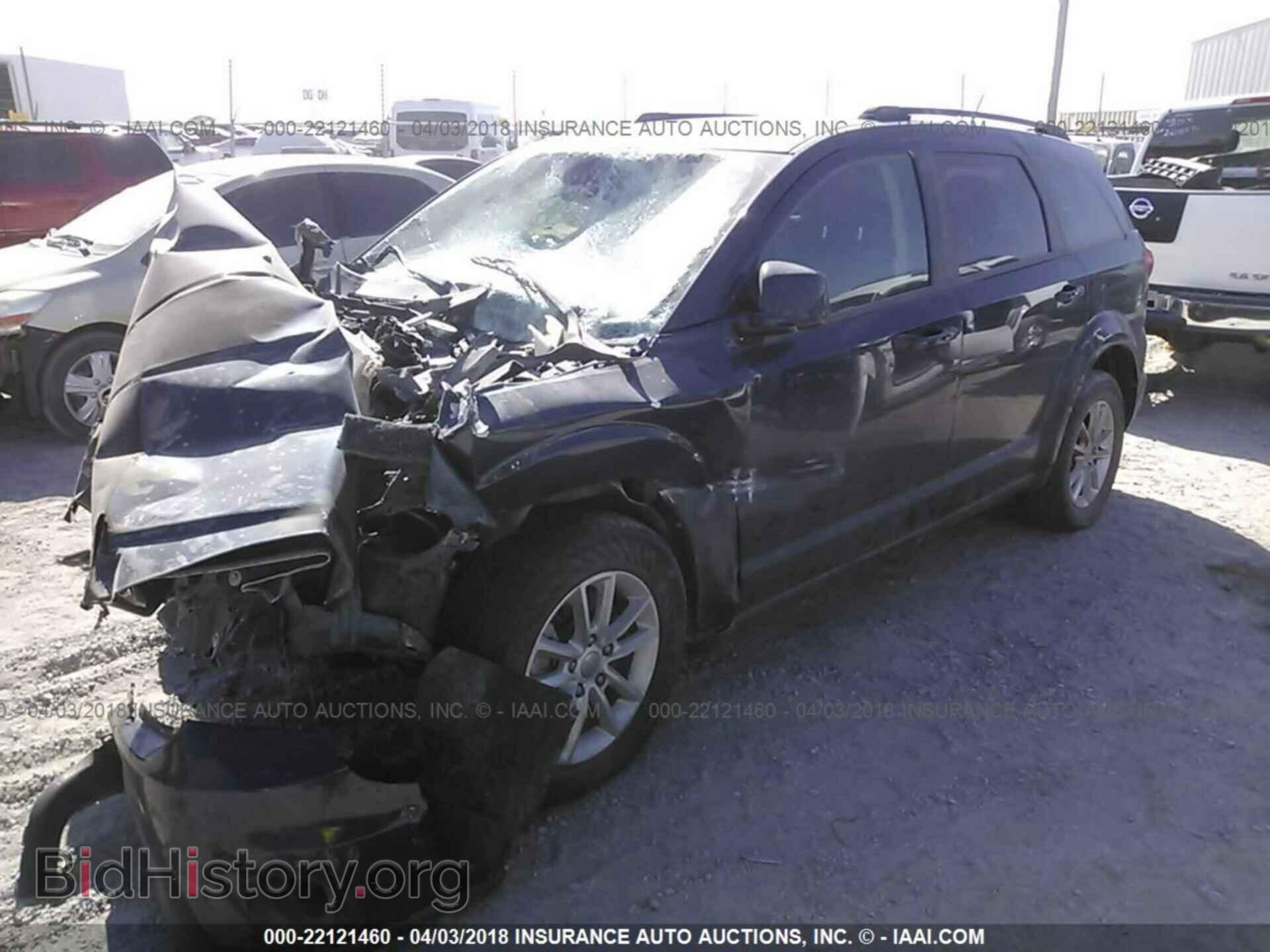 2014 Dodge Journey - VIN: 3C4PDDBG3ET297232 - Photo 2
