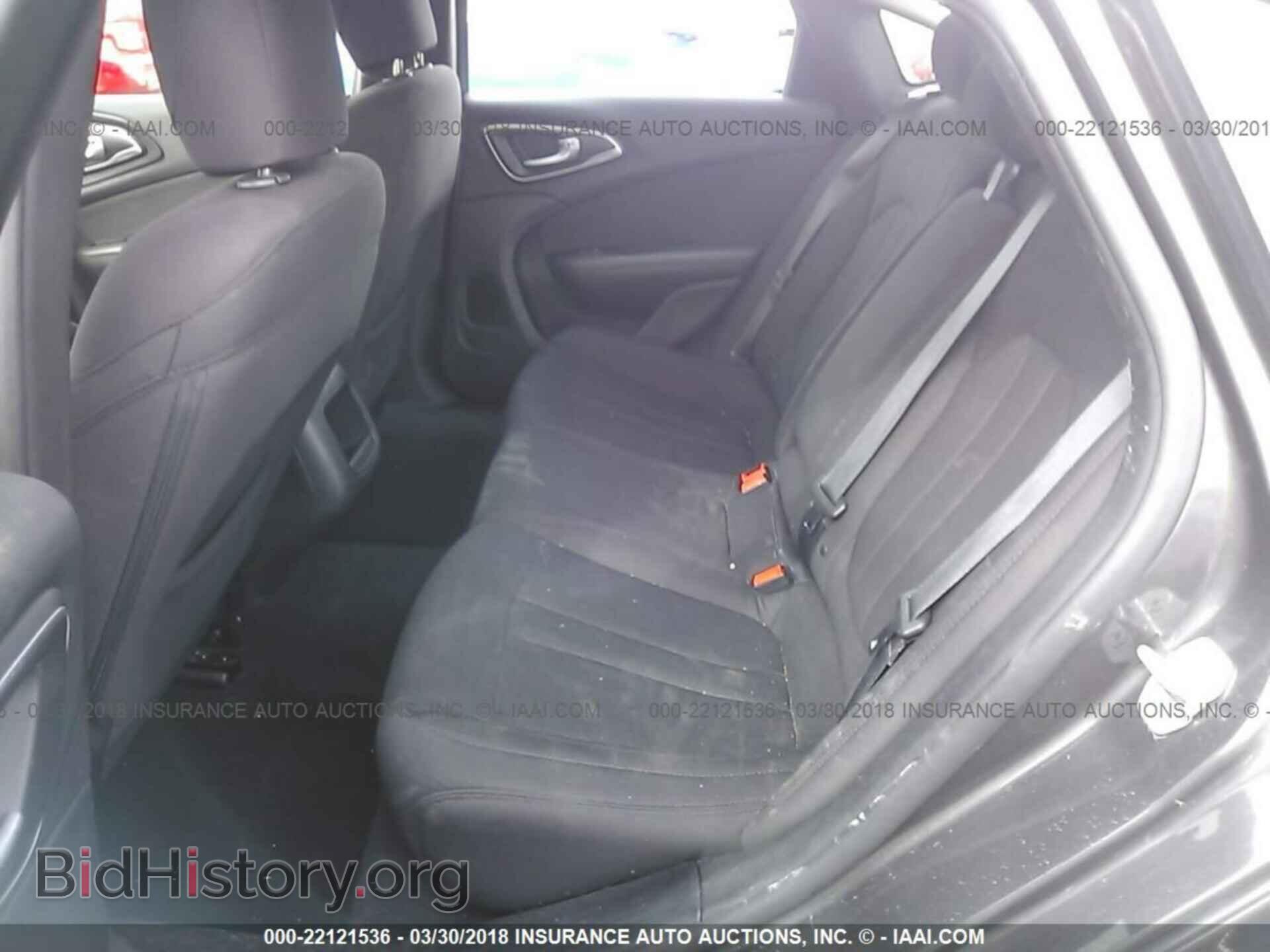 2015 Chrysler 200 - VIN: 1C3CCCAB1FN607949 - Фото 8