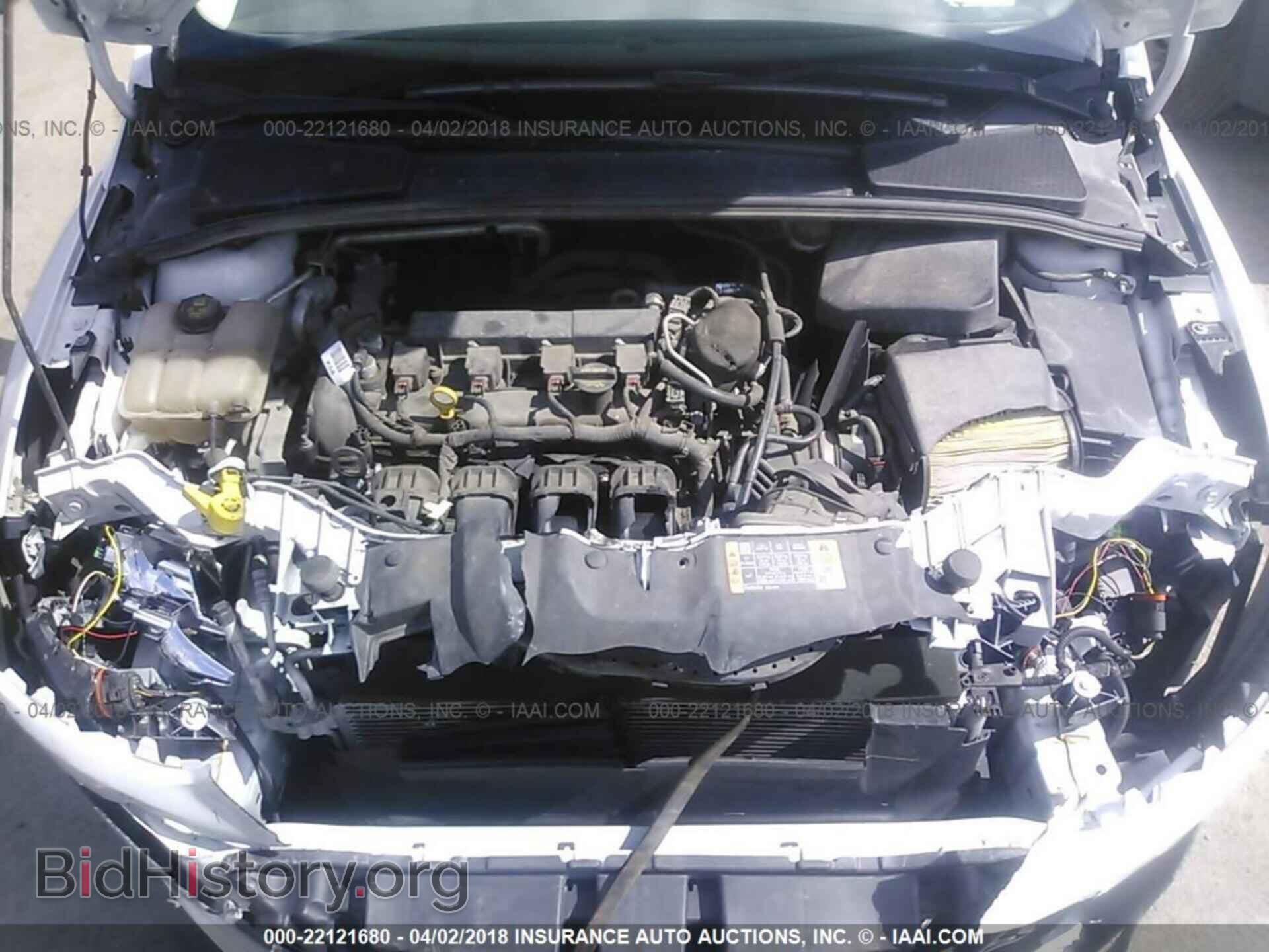 2014 Ford Focus - VIN: 1FADP3F22EL319032 - Photo 10