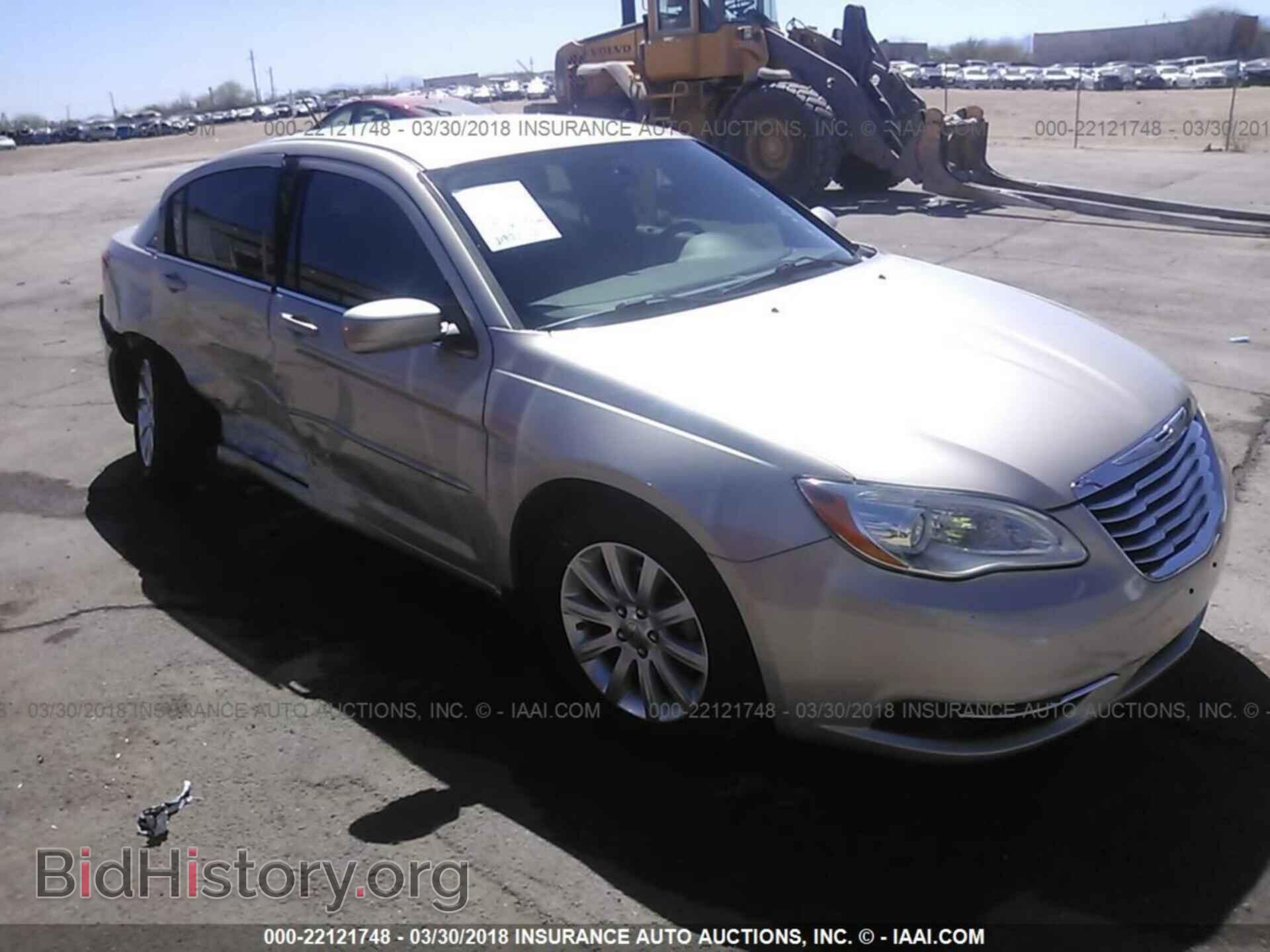 Photo 1C3CCBBG2DN678496 - Chrysler 200 2013