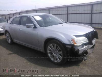 2011 Chrysler 300, silver — VIN 2C3CA5CG3BH614091, IAAI