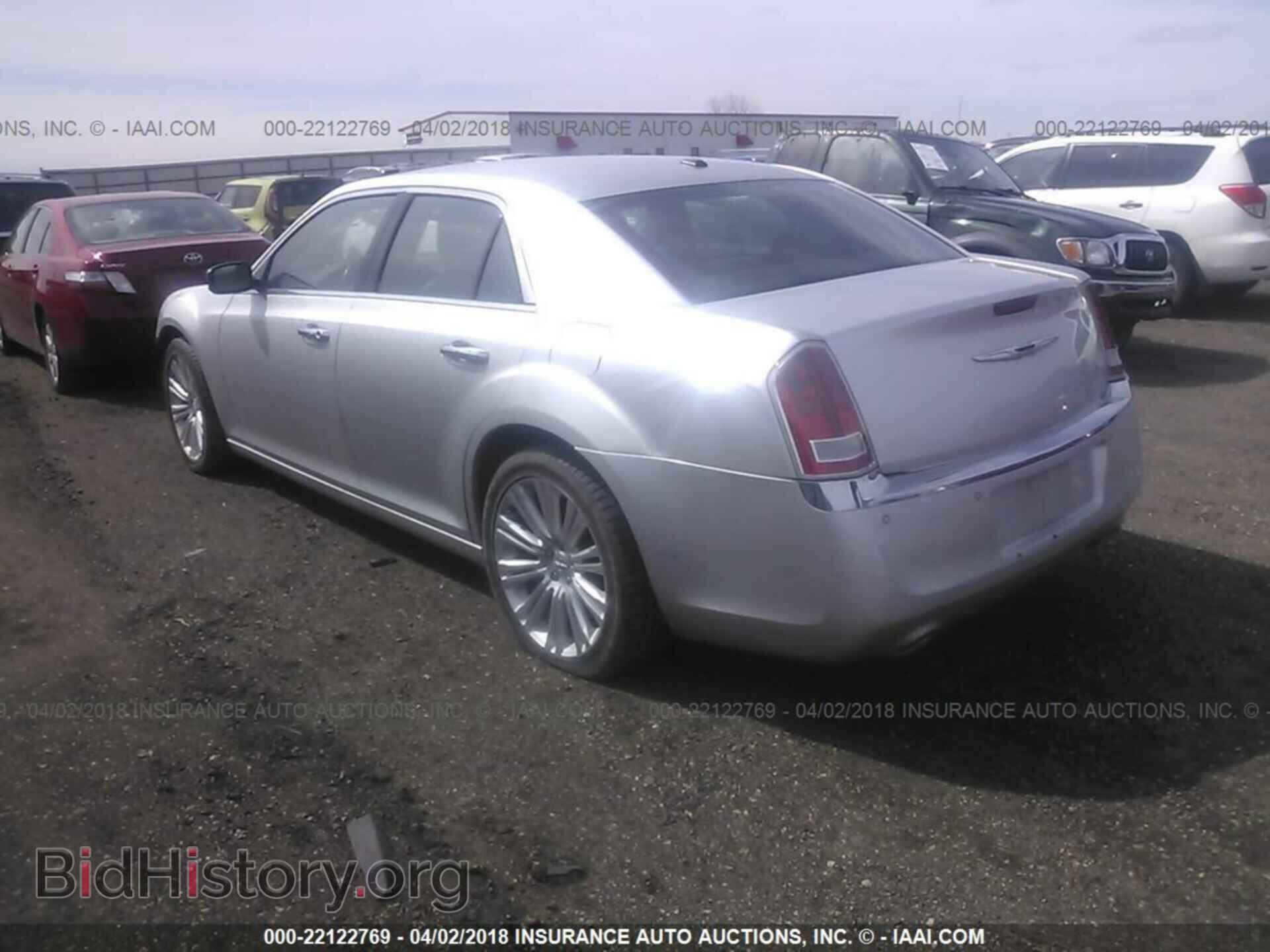 2011 CHRYSLER 300 - VIN: 2C3CA5CG3BH614091 - Фото 3