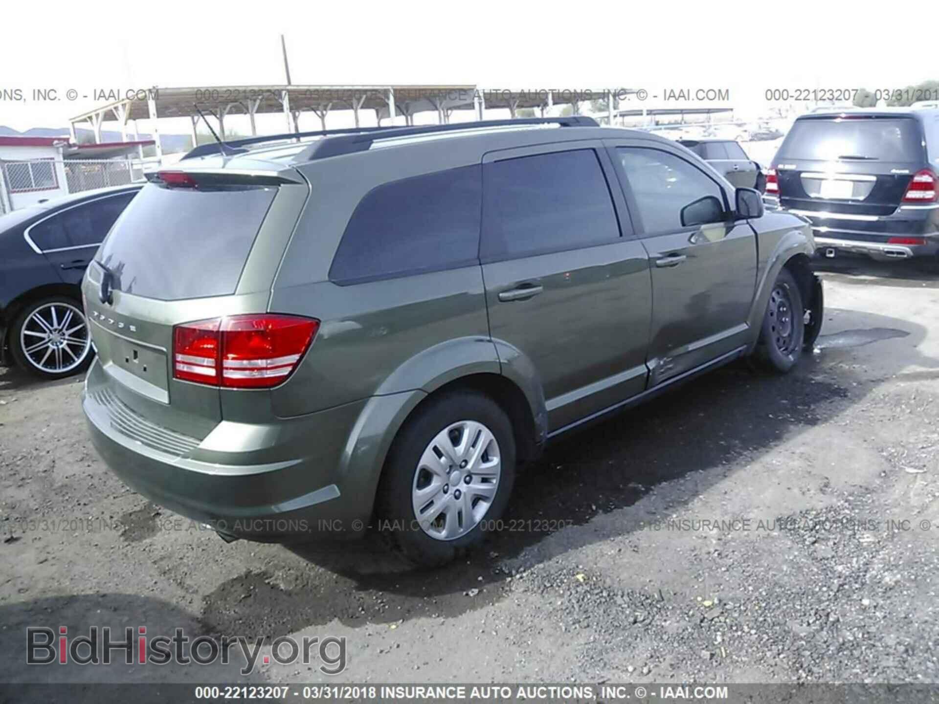 2016 Dodge Journey - VIN: 3C4PDCAB5GT166807 - Фото 4