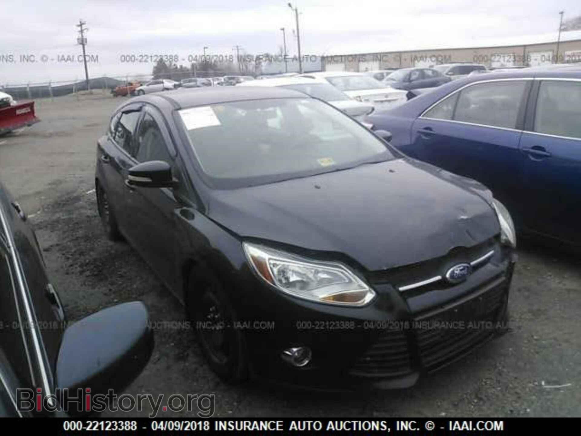 Фотография 1FAHP3K29CL166895 - Ford Focus 2012