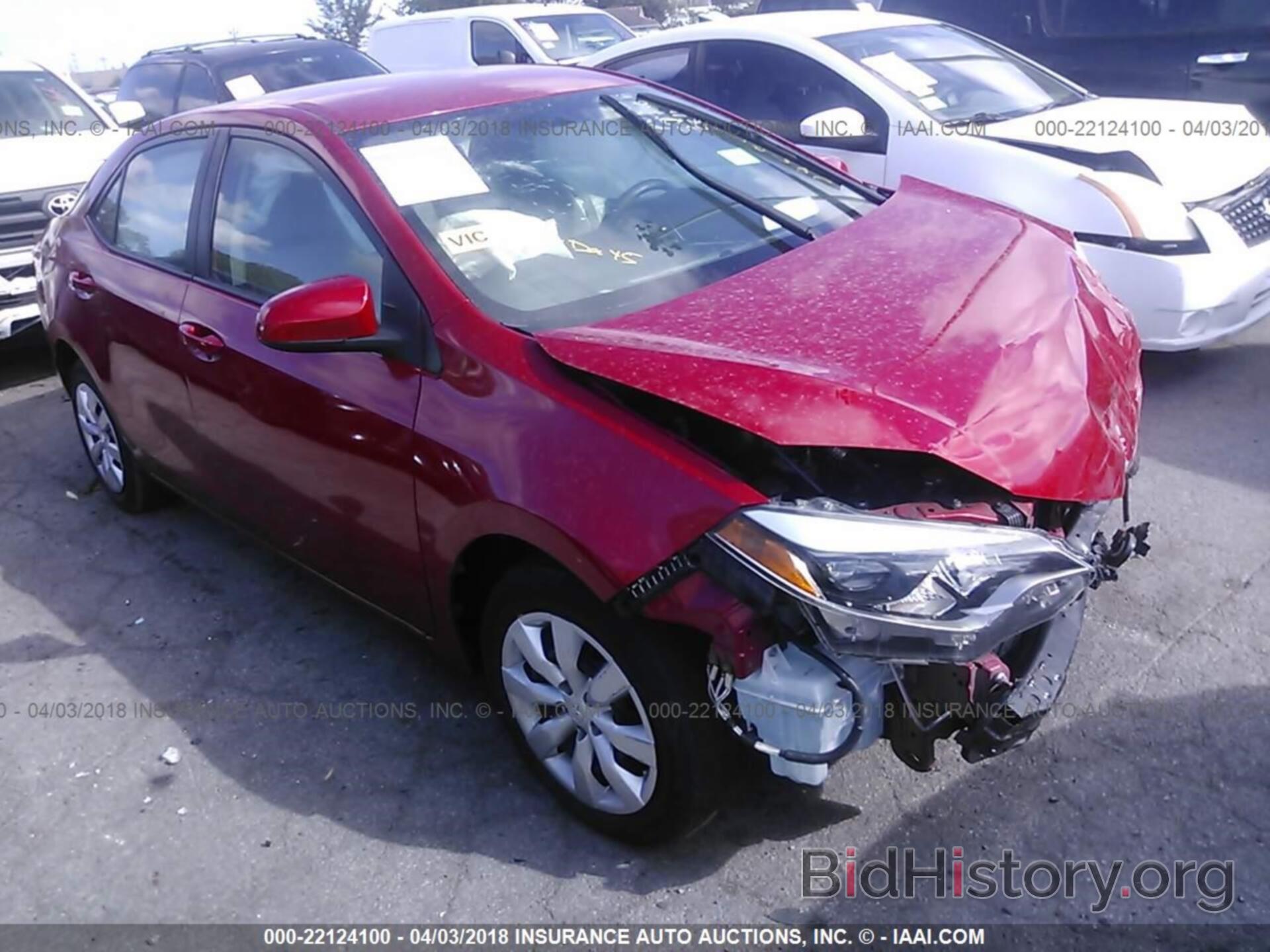 Photo 5YFBURHE1FP285811 - Toyota Corolla 2015