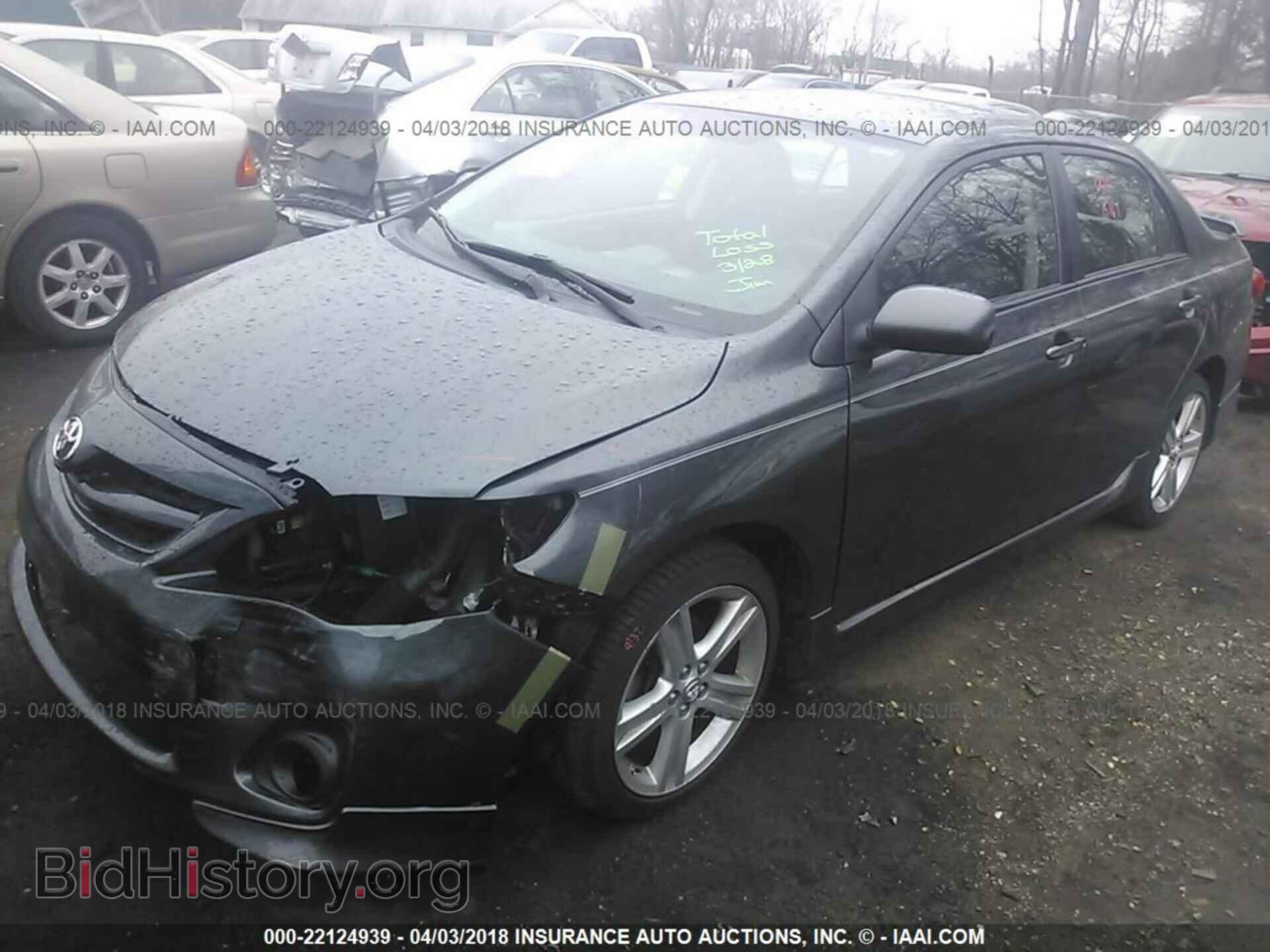 2013 Toyota Corolla - VIN: 2T1BU4EEXDC999750 - Фото 2
