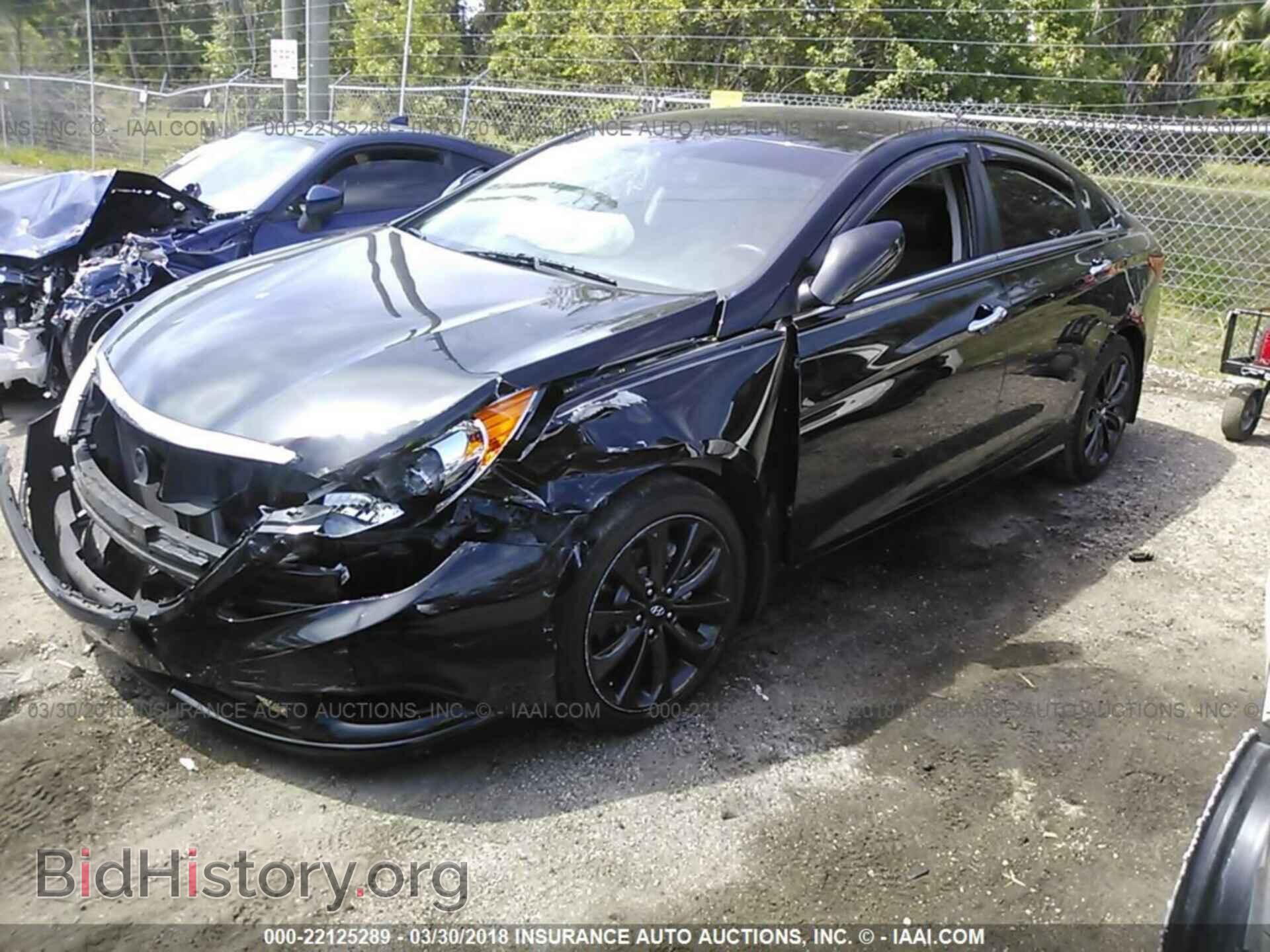 2012 Hyundai Sonata - VIN: 5NPEC4AB7CH335204 - Фото 2