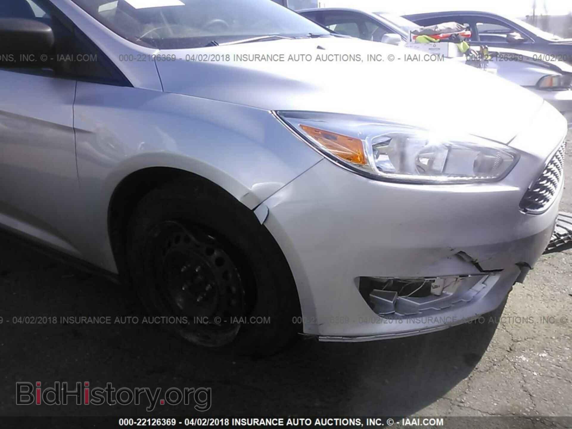 2017 Ford Focus - VIN: 1FADP3E27HL255530 - Photo 6