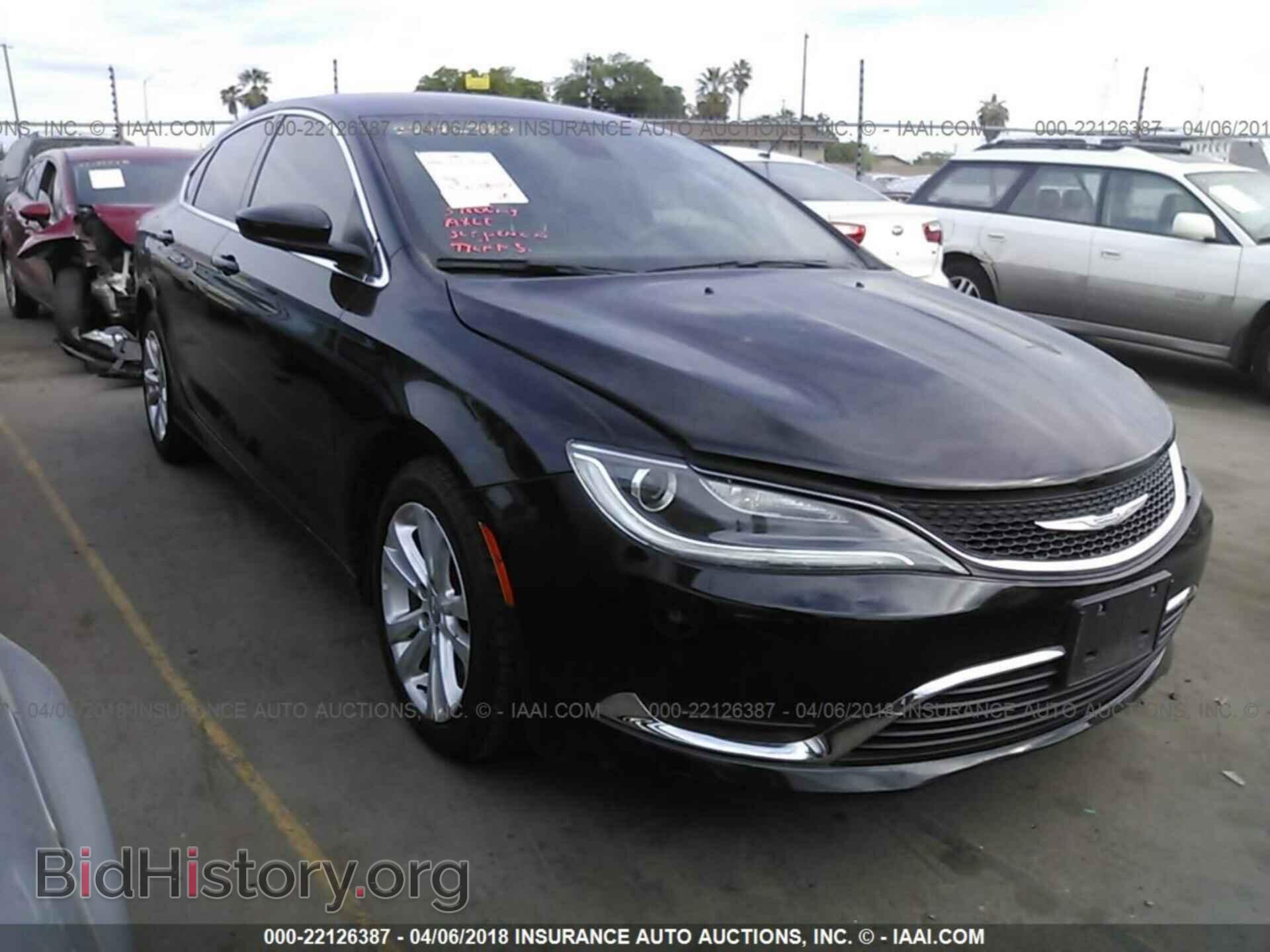 Photo 1C3CCCAB9FN724386 - Chrysler 200 2015