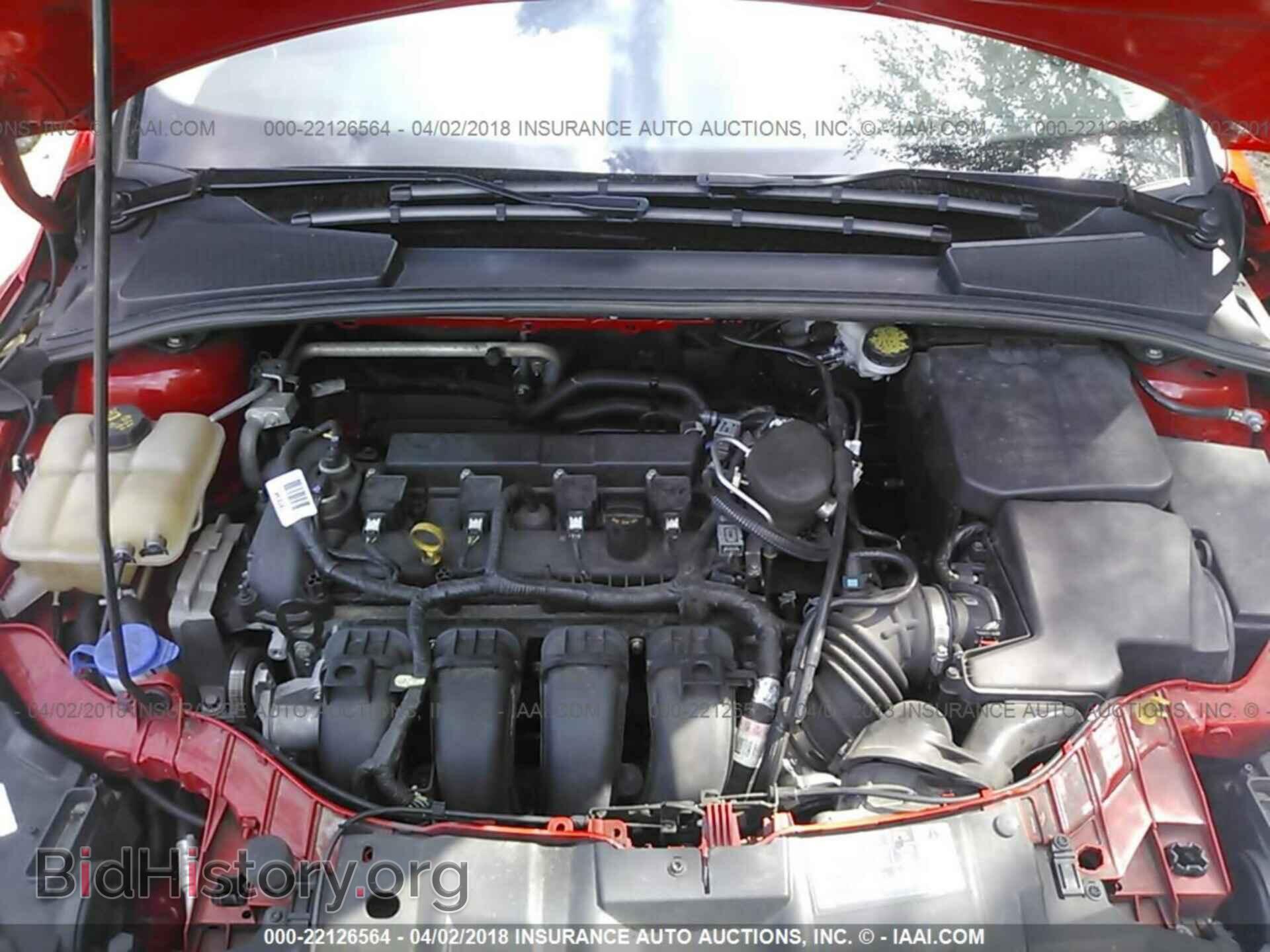 2016 Ford Focus - VIN: 1FADP3F29GL277493 - Photo 10