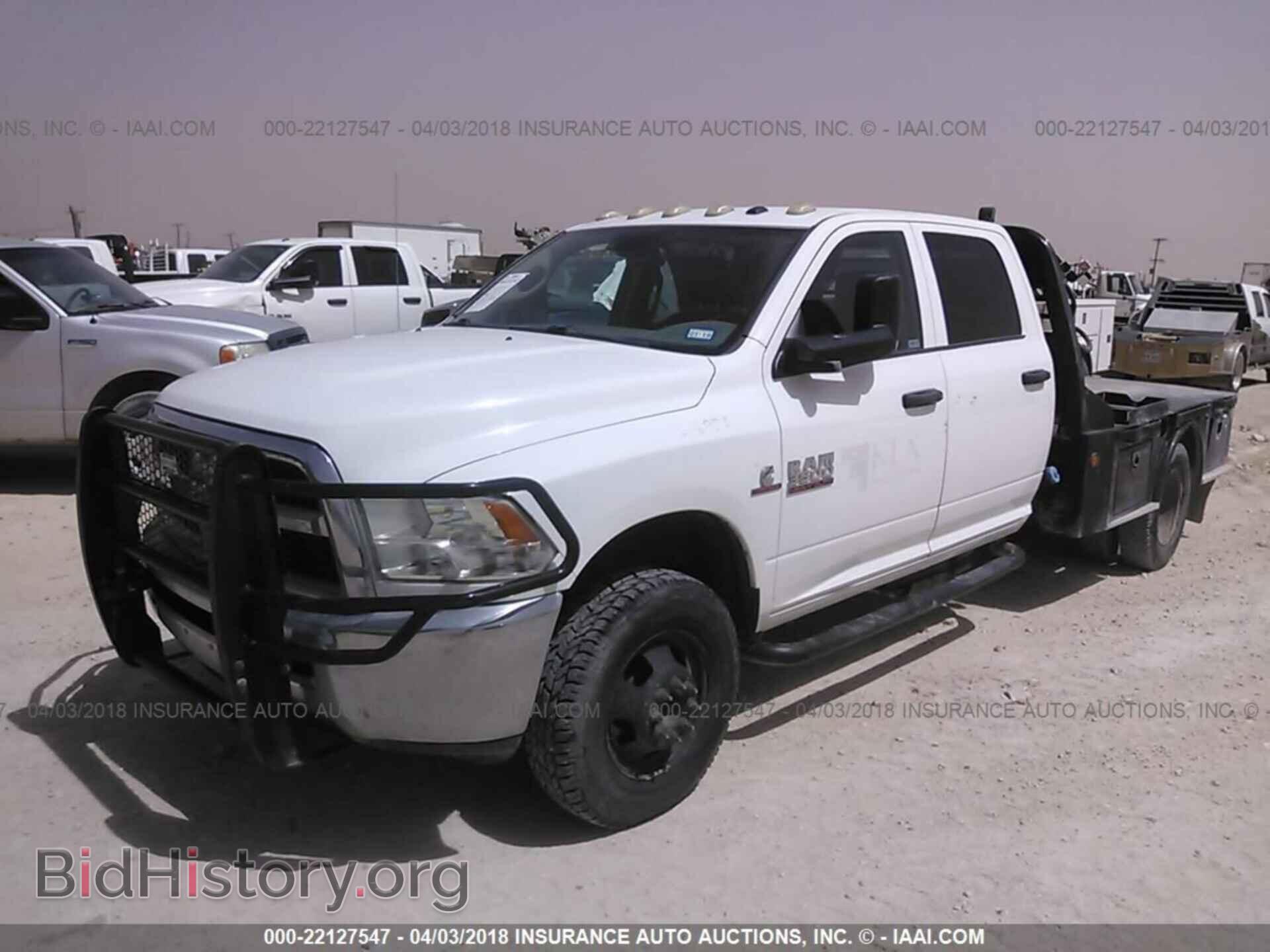 2015 Ram 3500 - VIN: 3C7WRTCL4FG543284 - Фото 2