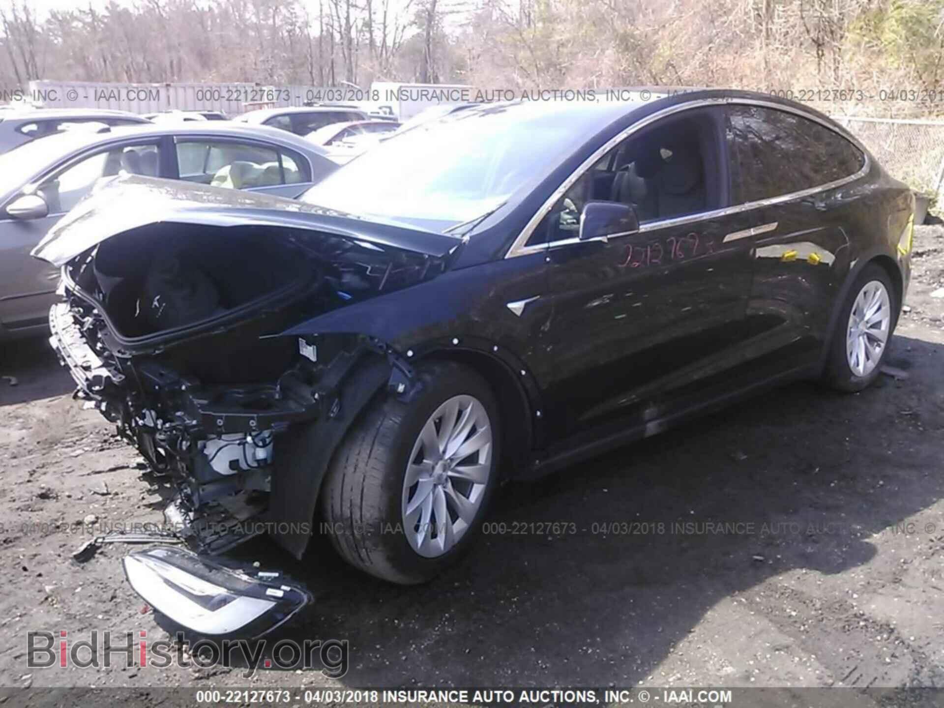 2017 Tesla Model x - VIN: 5YJXCDE23HF050203 - Photo 2