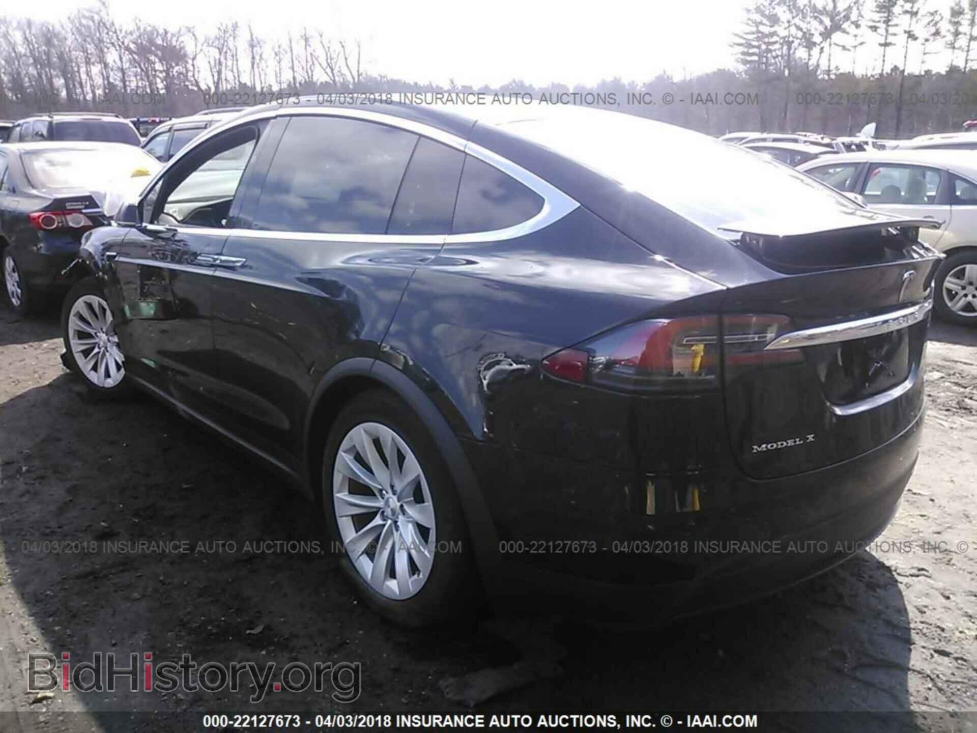 2017 Tesla Model x - VIN: 5YJXCDE23HF050203 - Photo 3
