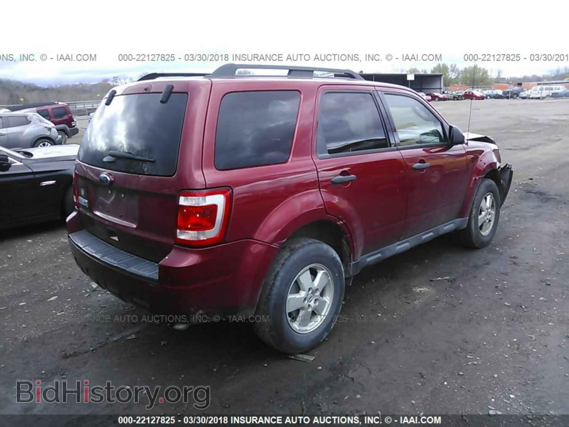 2012 Ford Escape - VIN: 1FMCU0D73CKA85168 - Photo 4