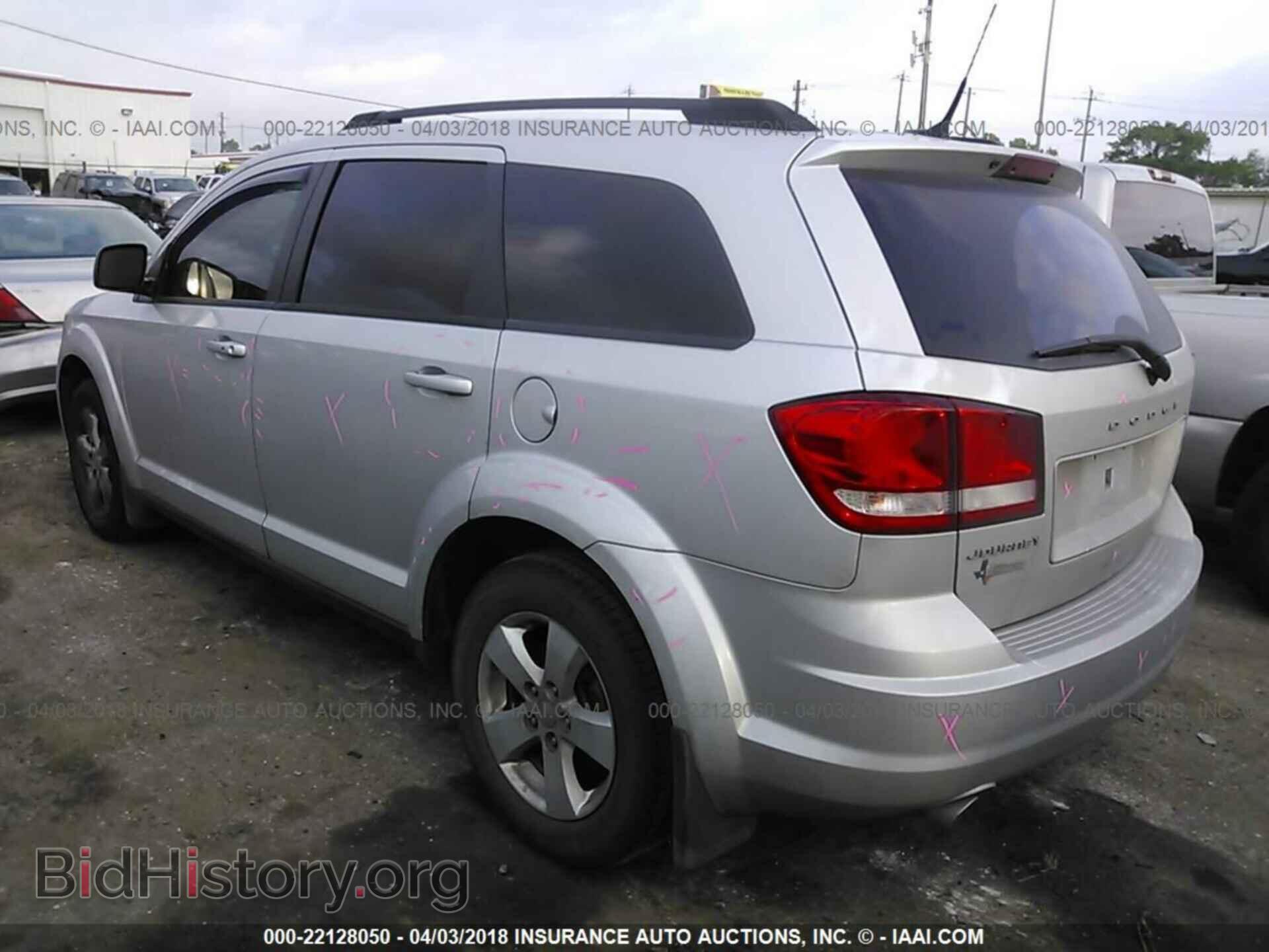 2011 Dodge Journey - VIN: 3D4PG1FG2BT500366 - Photo 3